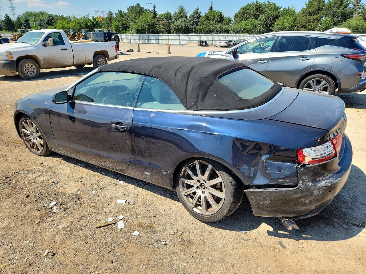 2010 Audi A5 Premium Plus Черный vin: WAULFAFHXAN012477