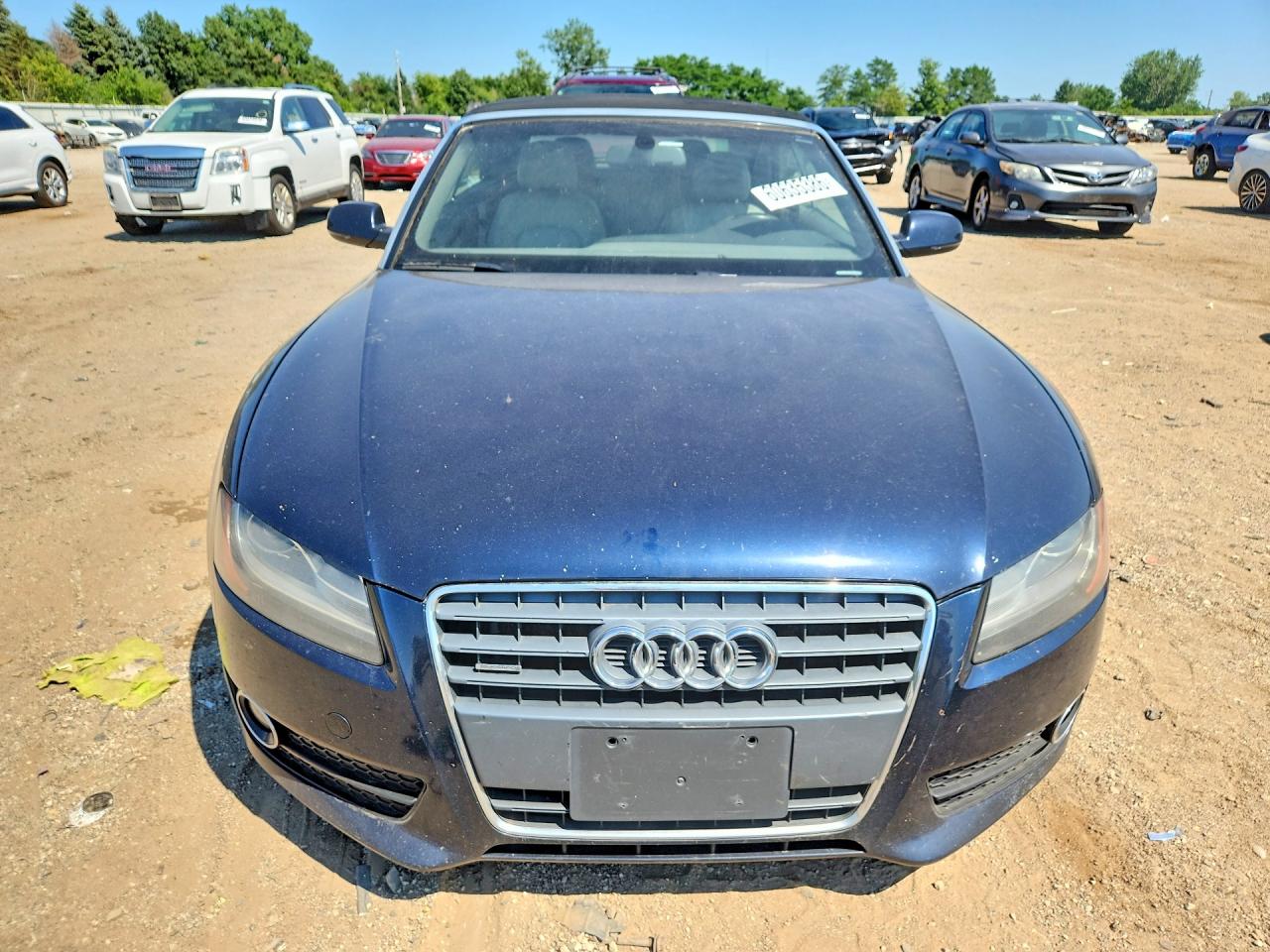 2010 Audi A5 Premium Plus Черный vin: WAULFAFHXAN012477