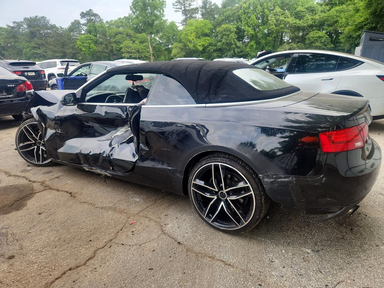 2014 Audi A5 Premium Plus Black vin: WAULFAFHXEN000917