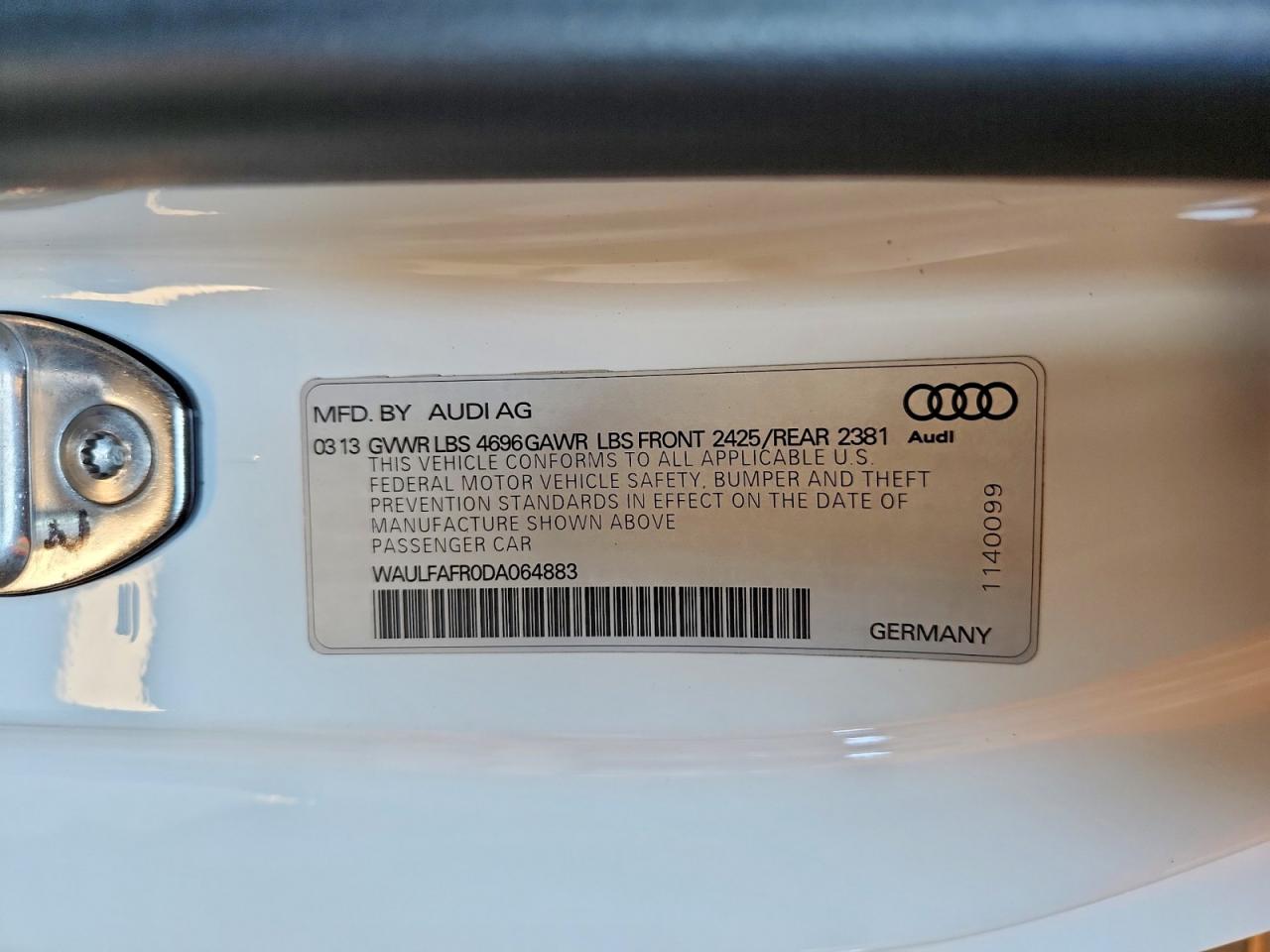 2013 Audi A5 Premium Plus Белый vin: WAULFAFR0DA064883