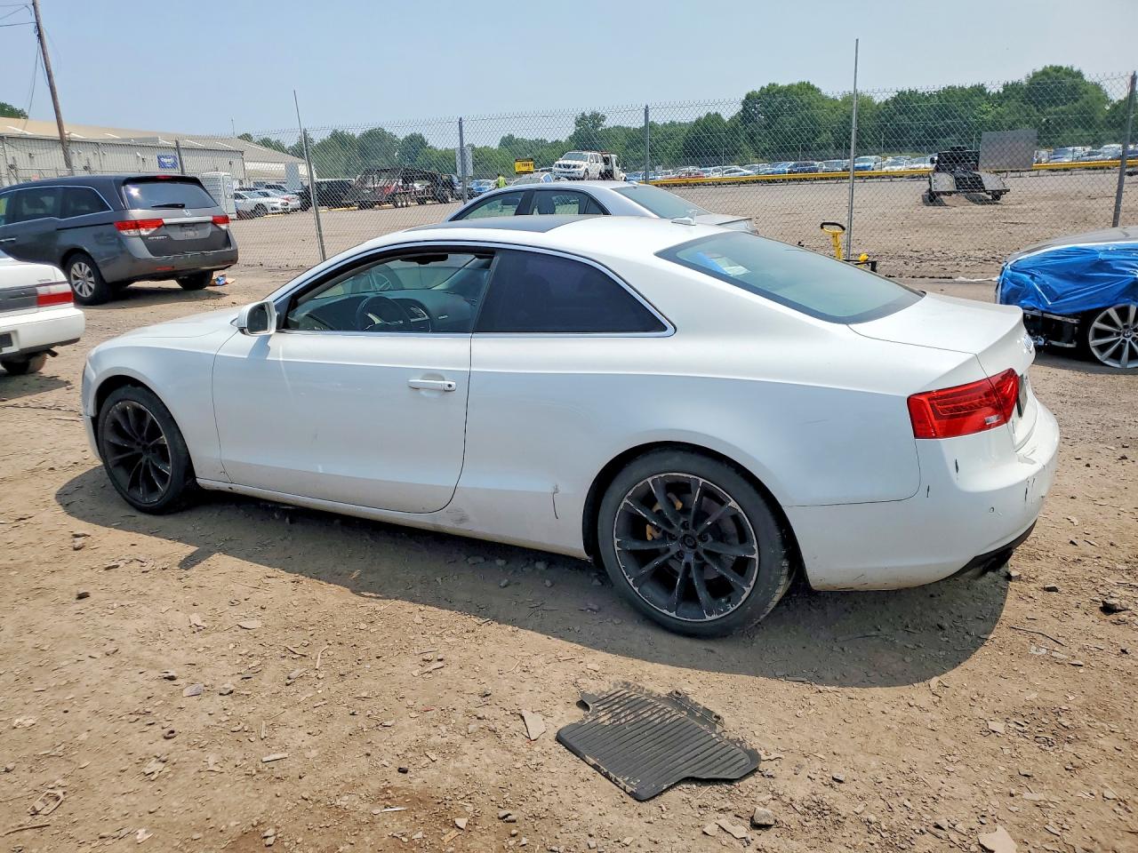 2013 Audi A5 Premium Plus White vin: WAULFAFR1DA045906