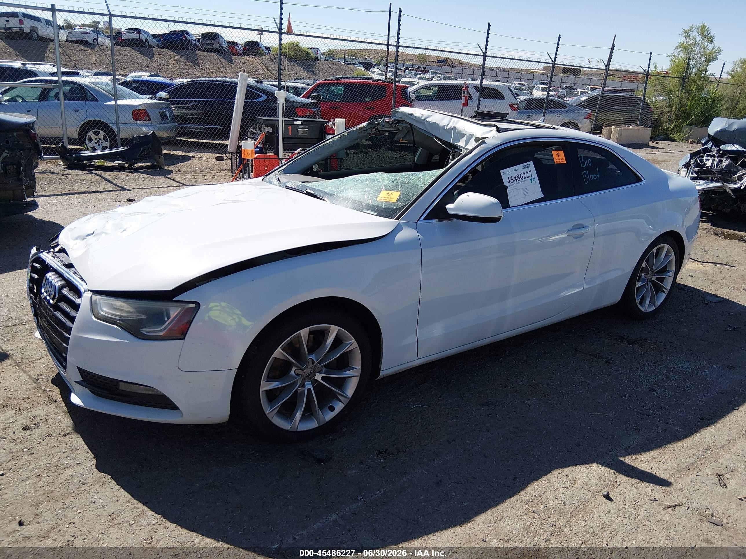 2013 Audi A5 2.0t Premium White vin: WAULFAFR1DA064343