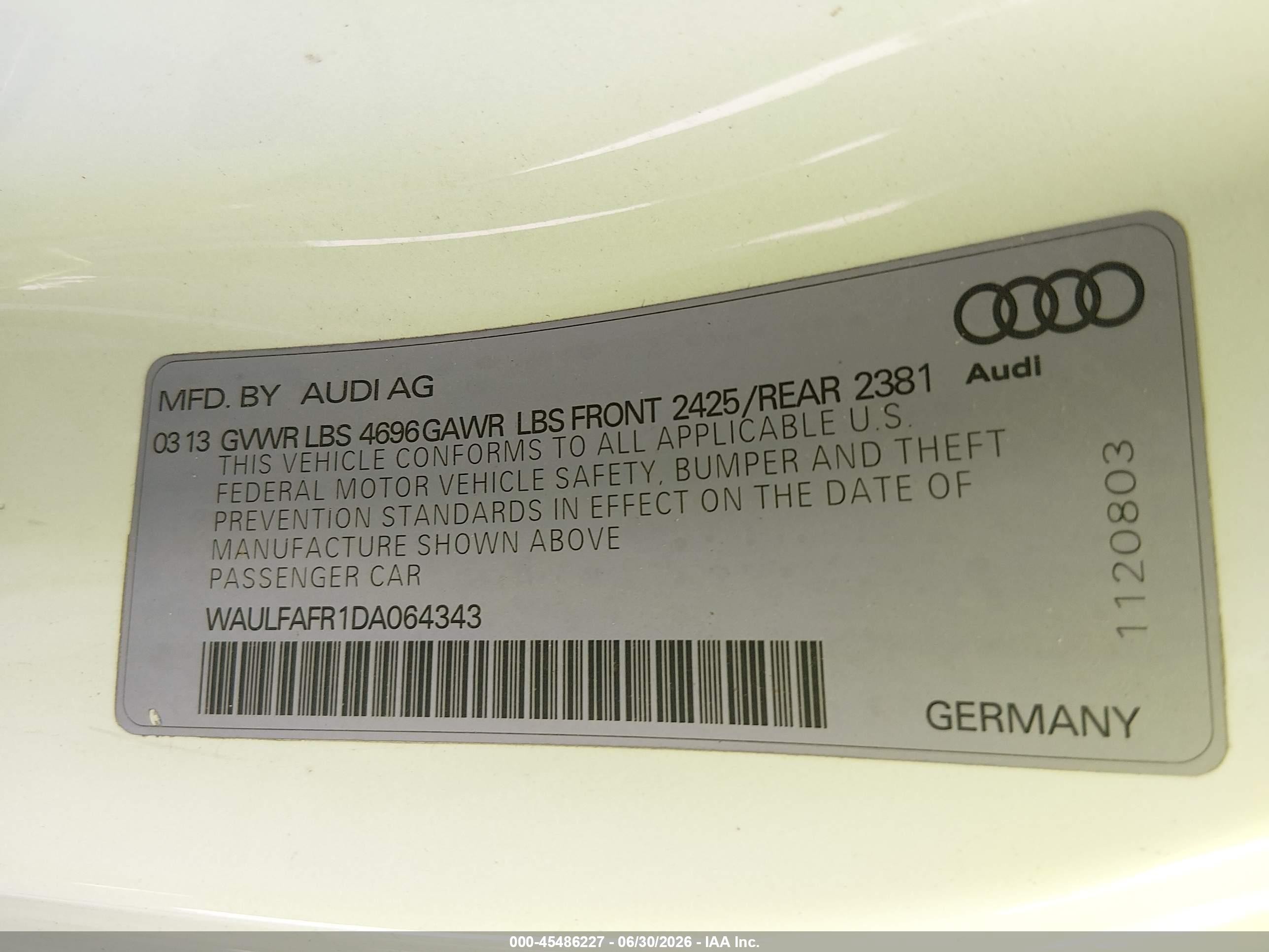 2013 Audi A5 2.0t Premium White vin: WAULFAFR1DA064343