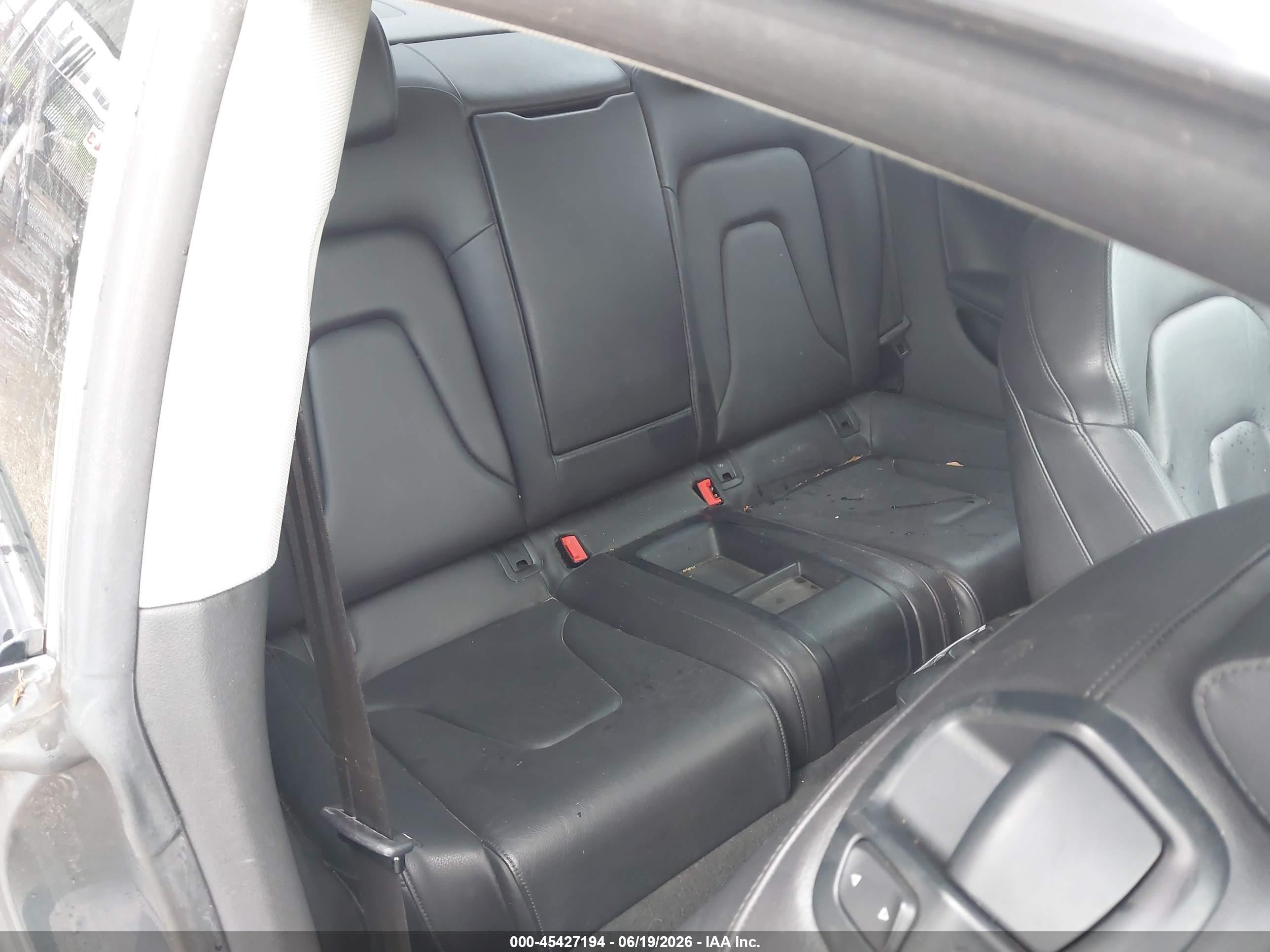 2014 Audi A5 2.0t Premium Gray vin: WAULFAFR1EA033949