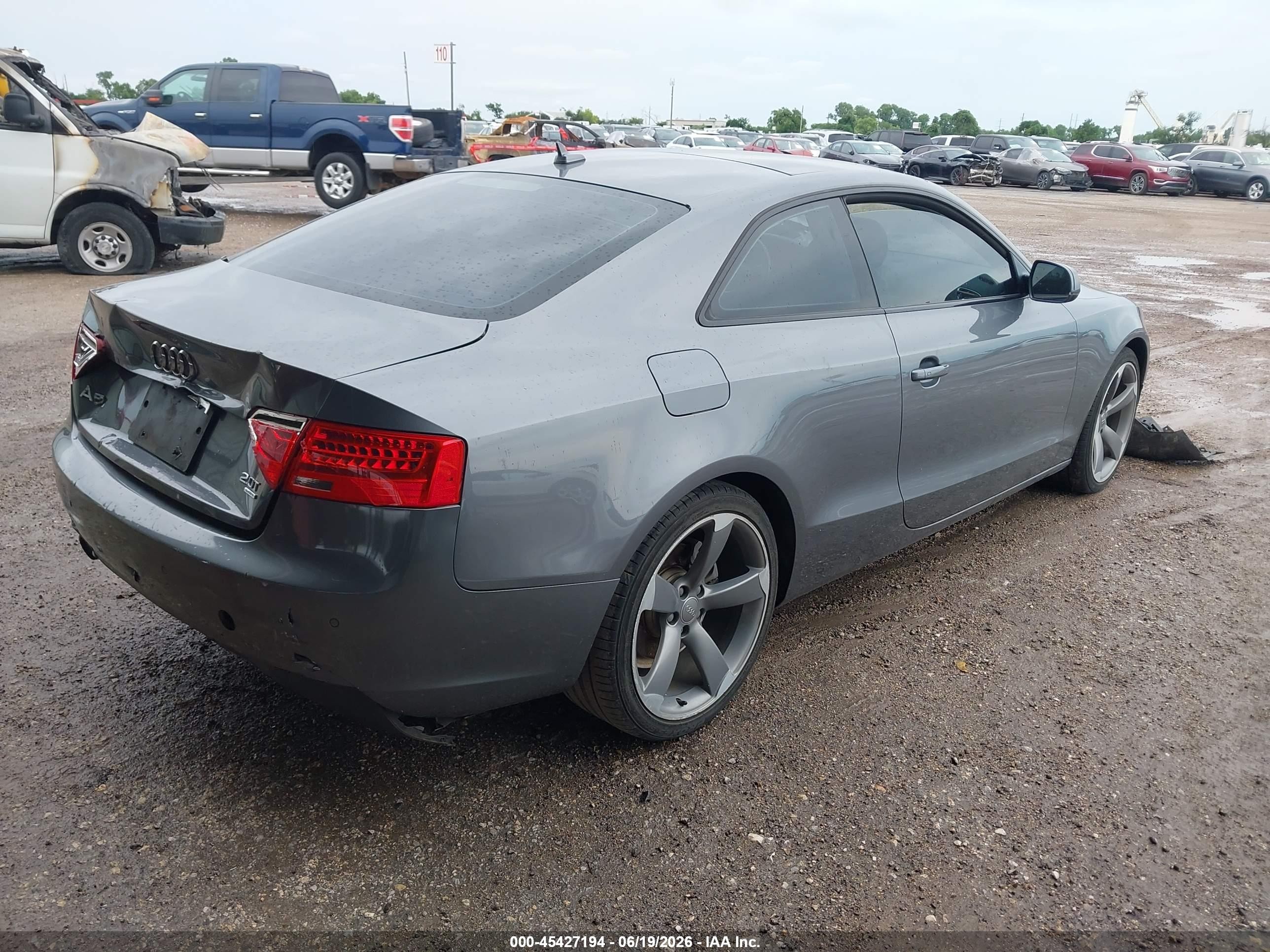 2014 Audi A5 2.0t Premium Gray vin: WAULFAFR1EA033949