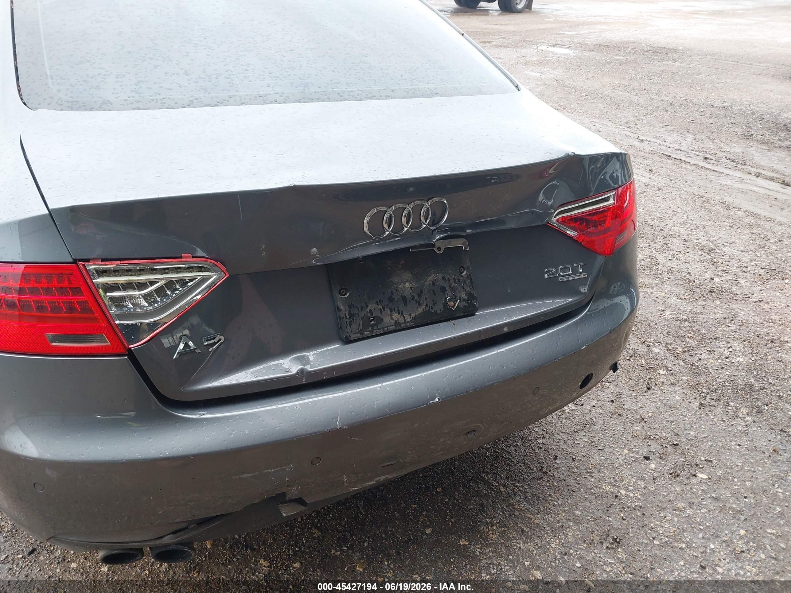 2014 Audi A5 2.0t Premium Gray vin: WAULFAFR1EA033949