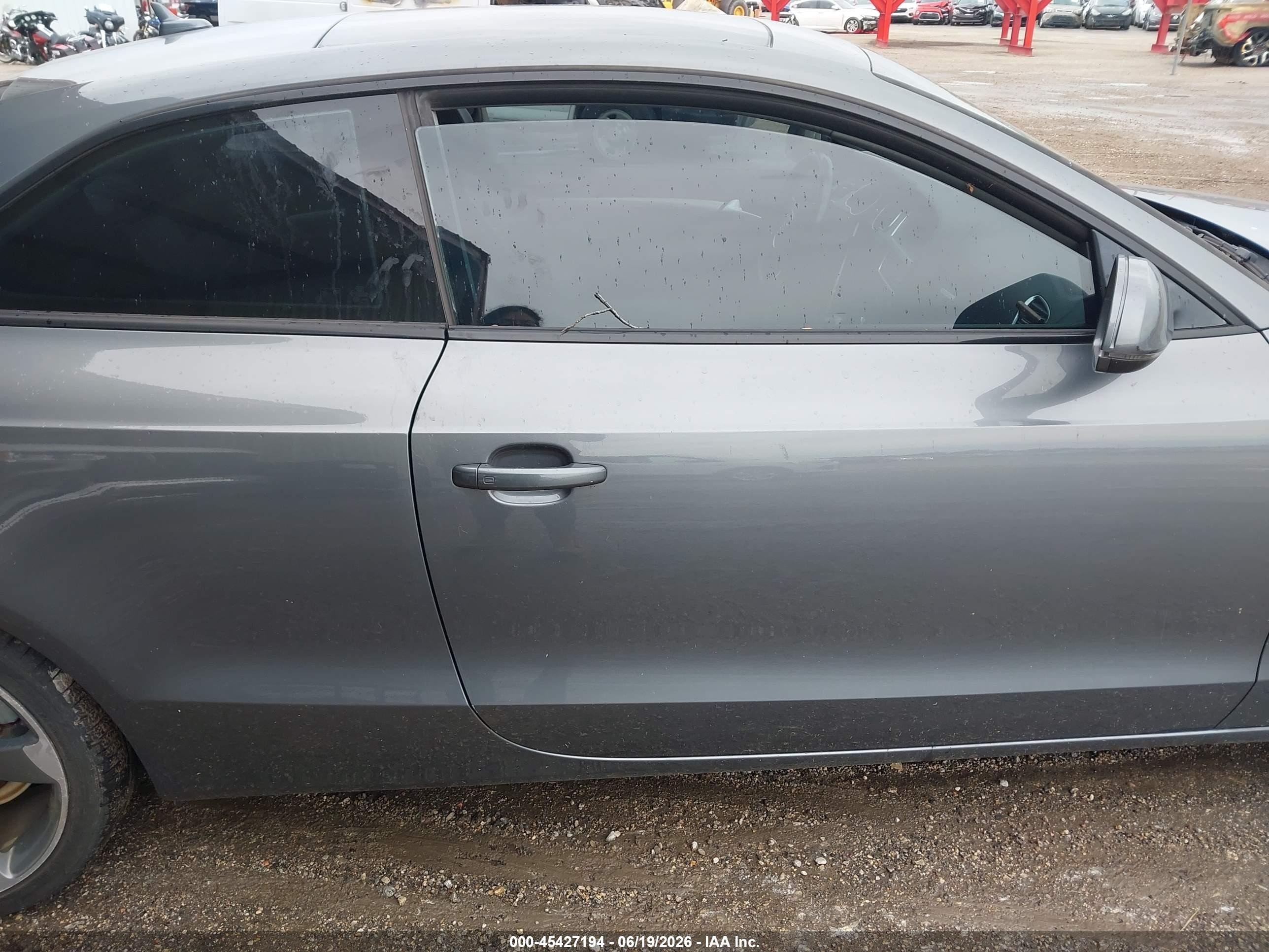 2014 Audi A5 2.0t Premium Gray vin: WAULFAFR1EA033949