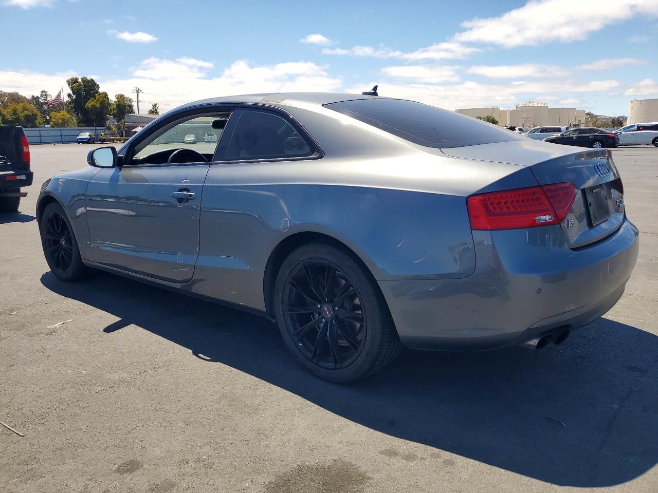 2014 Audi A5 Premium Plus Gray vin: WAULFAFR1EA060911