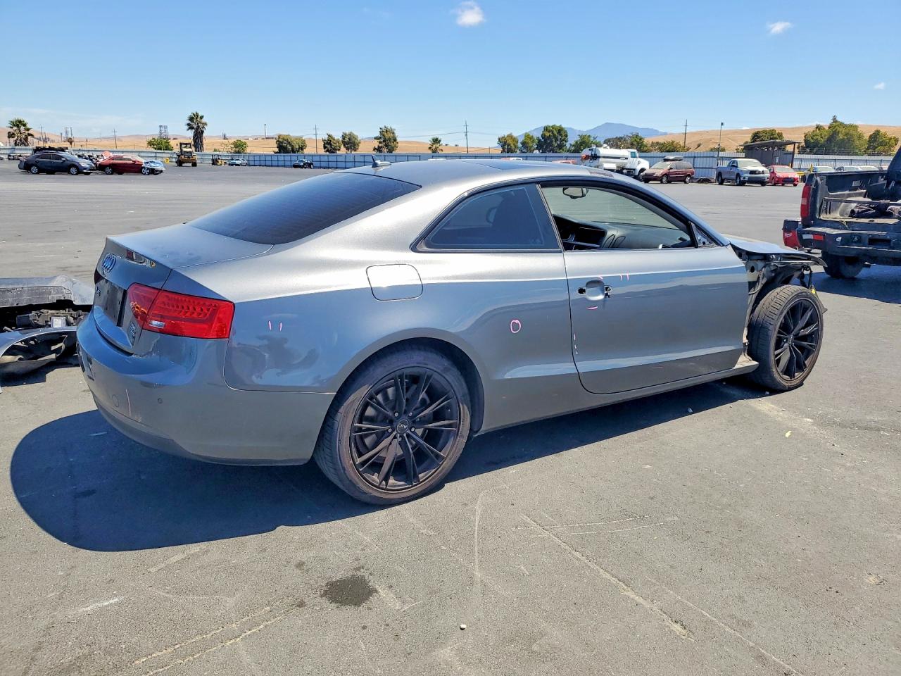 2014 Audi A5 Premium Plus Gray vin: WAULFAFR1EA060911