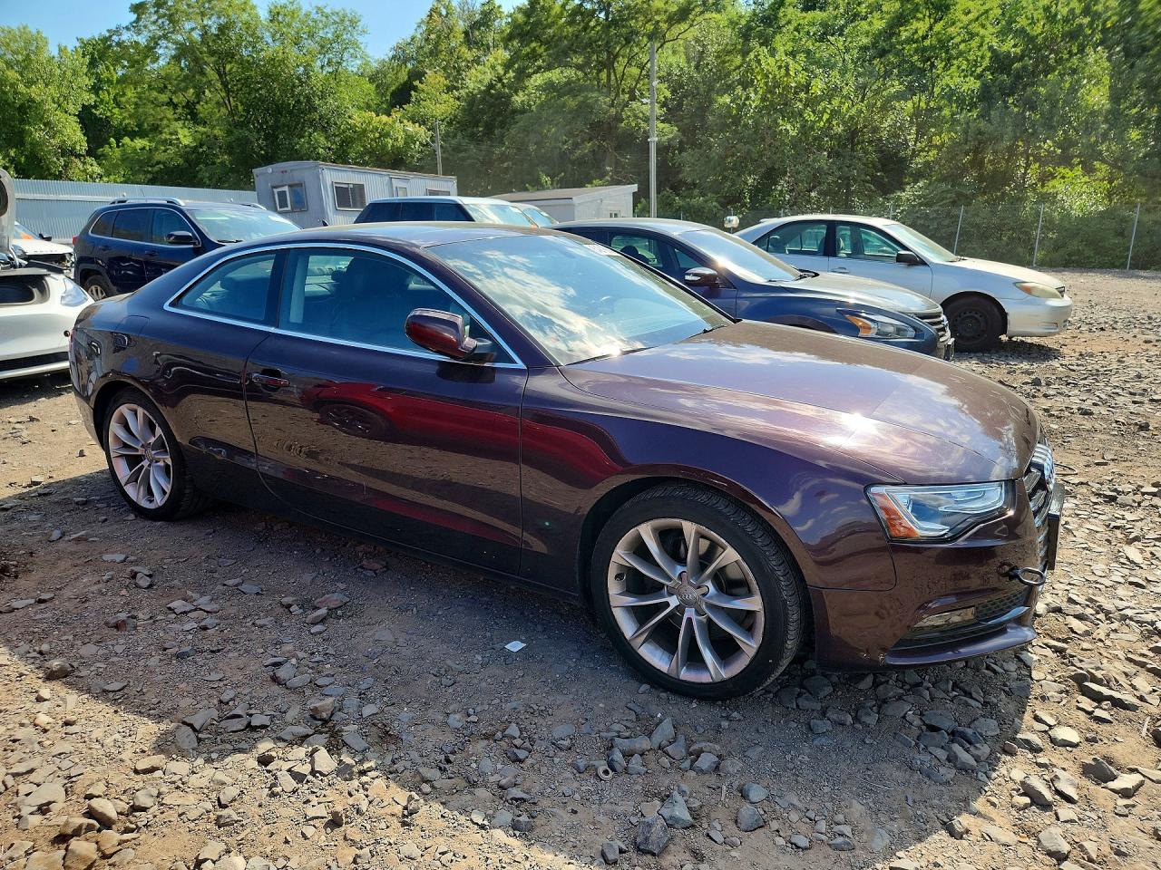 2014 Audi A5 Premium Plus Burgundy vin: WAULFAFR1EA071777
