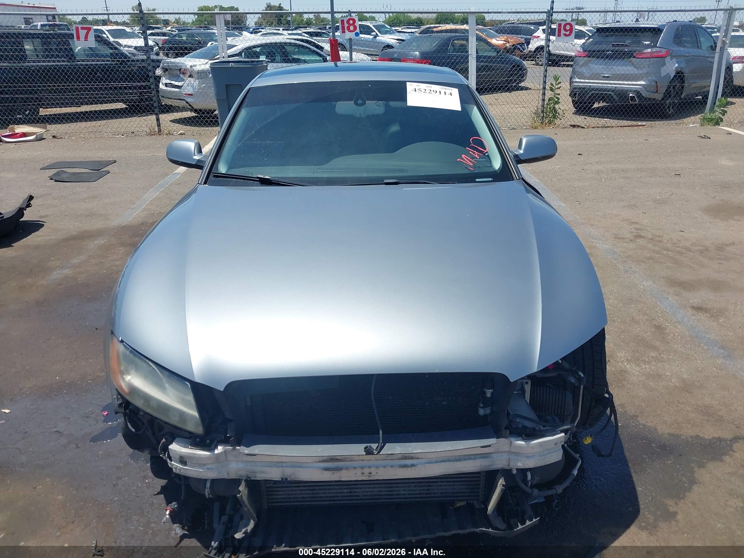 2011 Audi A5 2.0t Premium Silver vin: WAULFAFR2BA014807