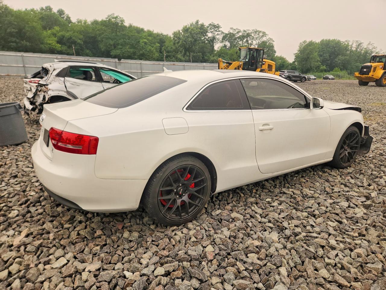 2012 Audi A5 Premium Plus White vin: WAULFAFR2CA005736