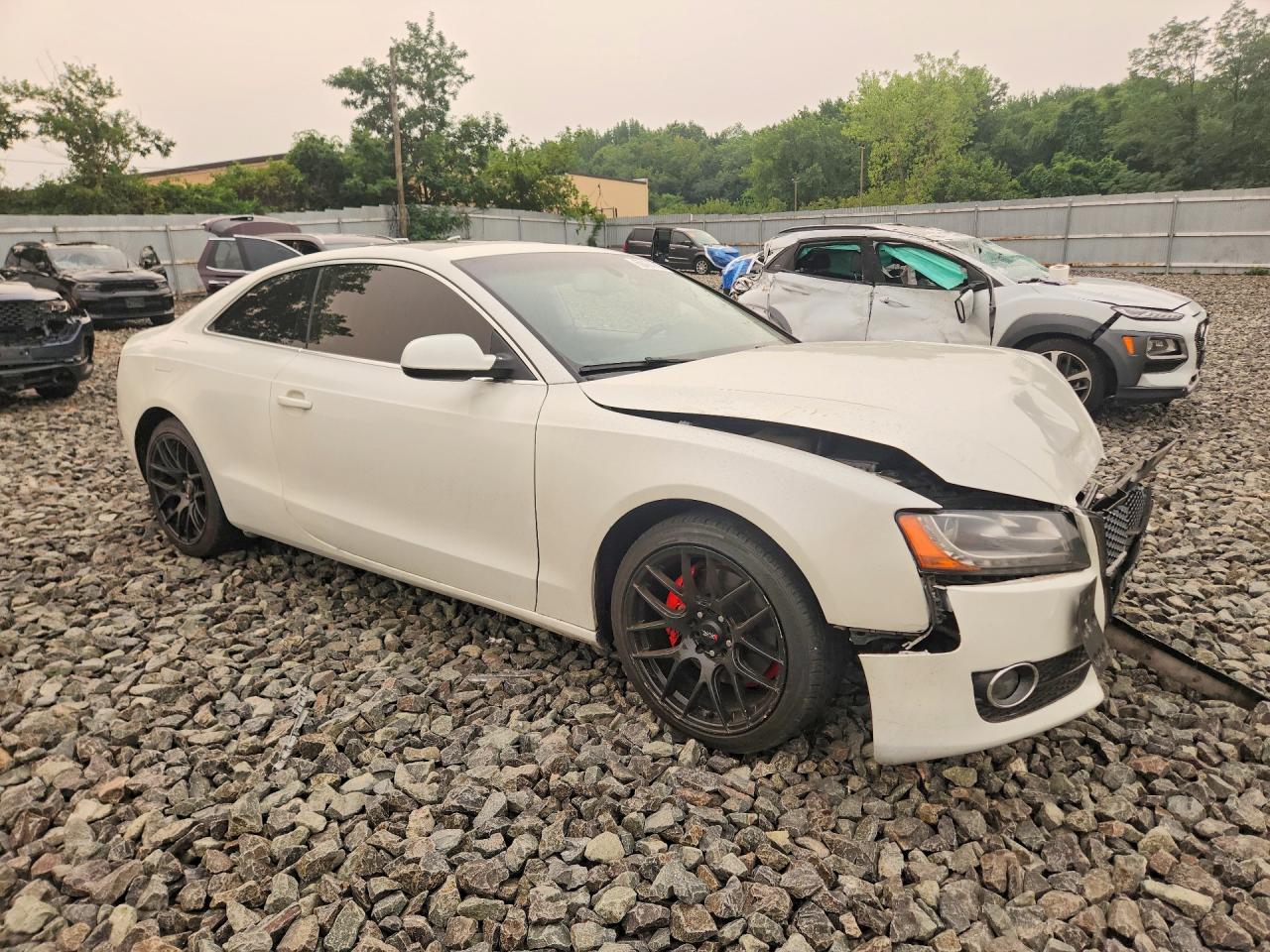 2012 Audi A5 Premium Plus White vin: WAULFAFR2CA005736