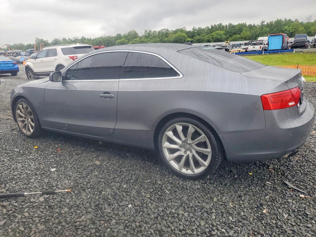 2013 Audi A5 Premium Plus Gray vin: WAULFAFR2DA066733