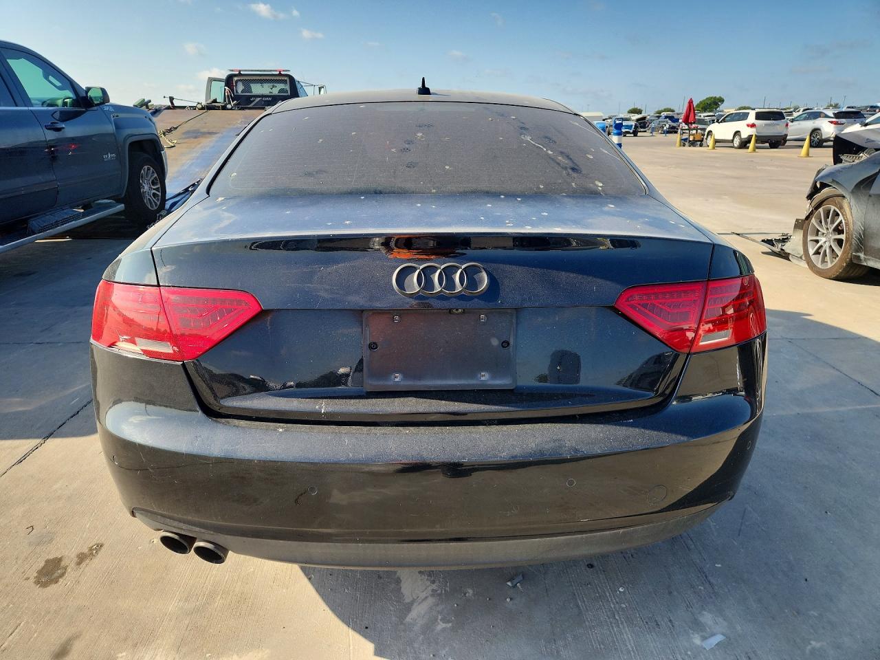 2014 Audi A5 Premium Plus Черный vin: WAULFAFR2EA035435