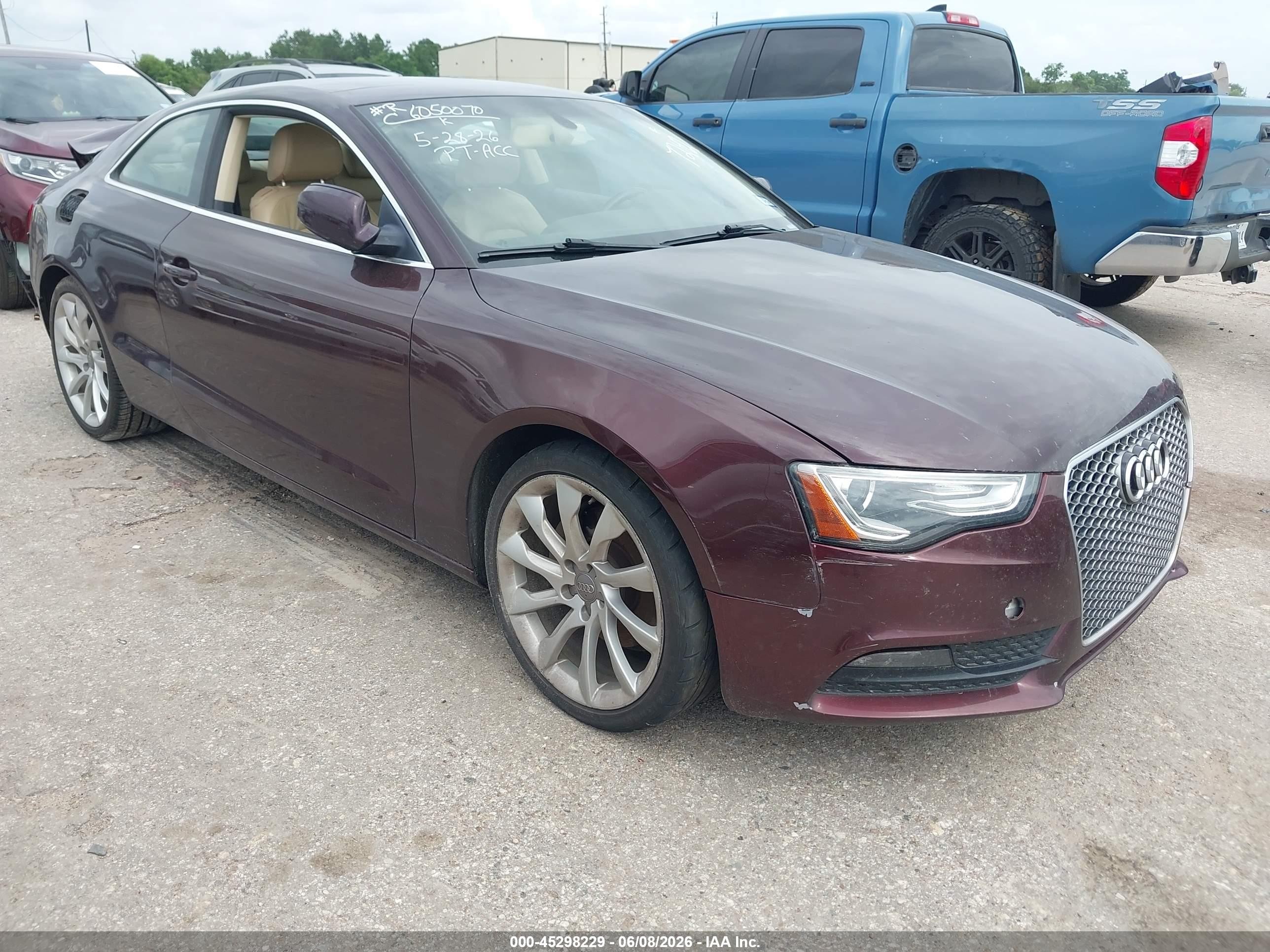 2014 Audi A5 2.0t Premium Purple vin: WAULFAFR2EA057242
