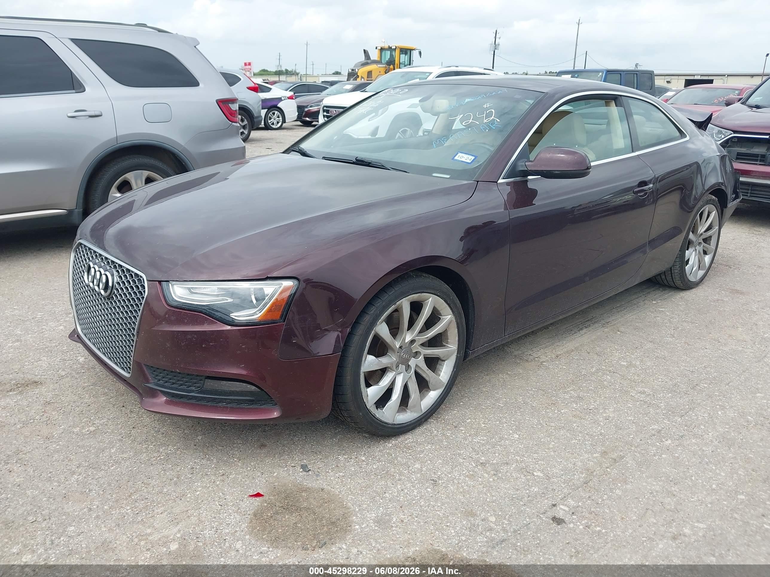 2014 Audi A5 2.0t Premium Purple vin: WAULFAFR2EA057242