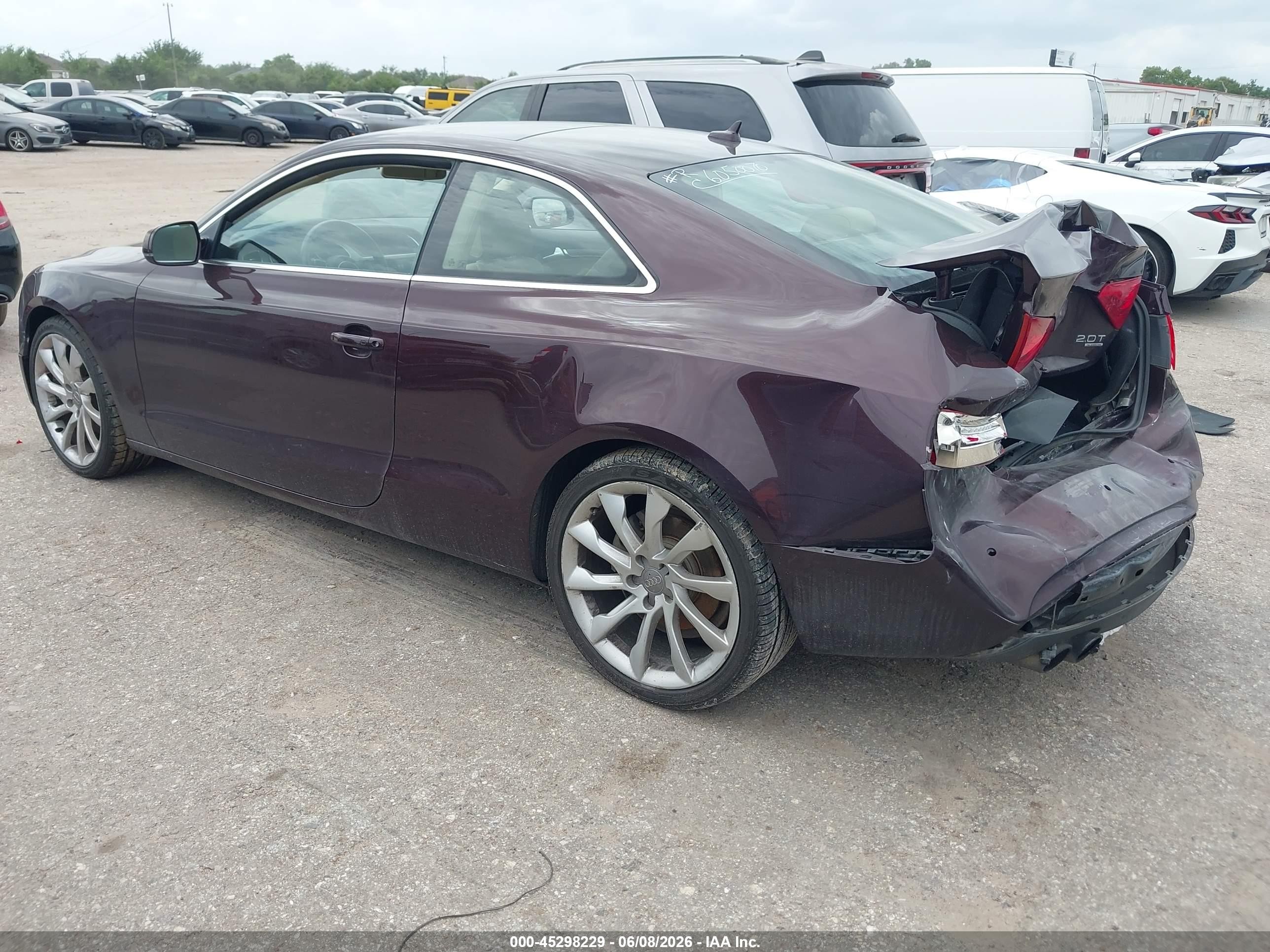 2014 Audi A5 2.0t Premium Purple vin: WAULFAFR2EA057242
