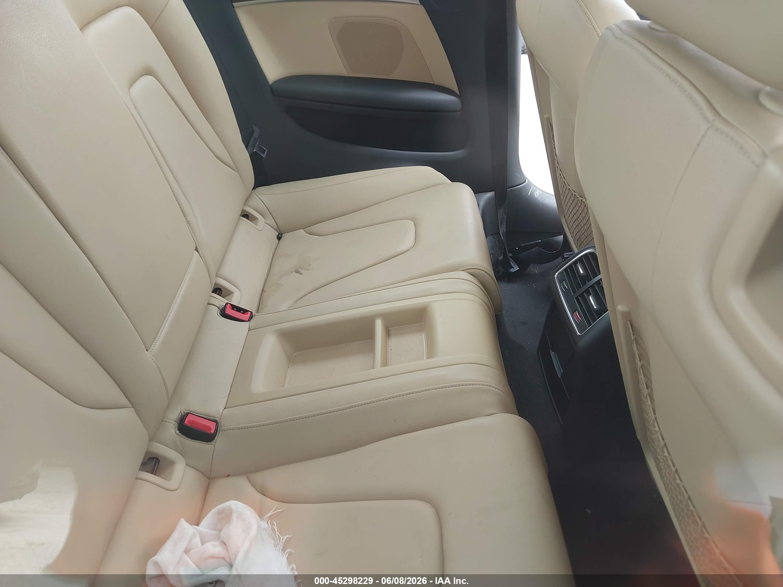 2014 Audi A5 2.0t Premium Purple vin: WAULFAFR2EA057242