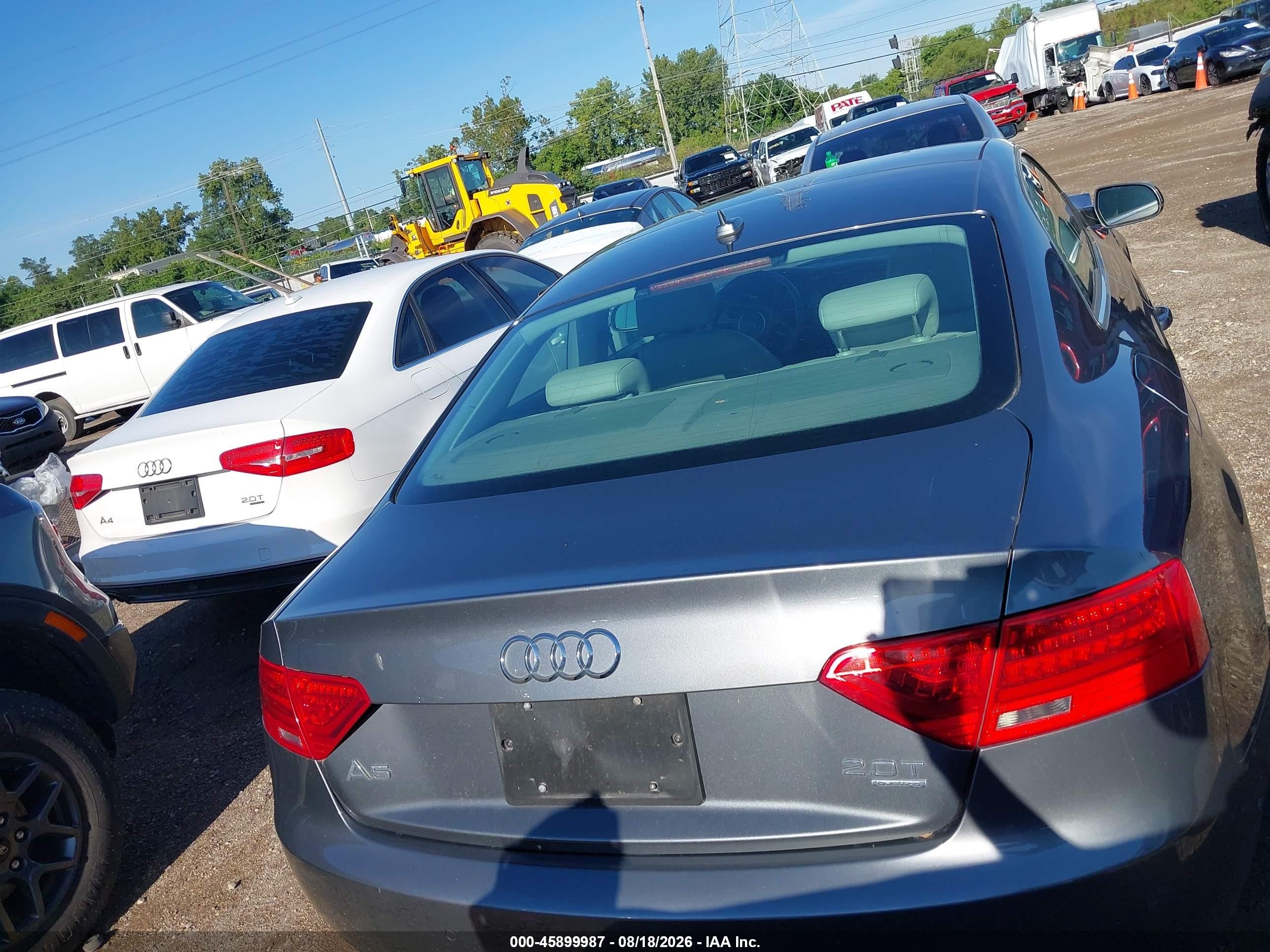 2014 Audi A5 2.0t Premium Gray vin: WAULFAFR2EA075269