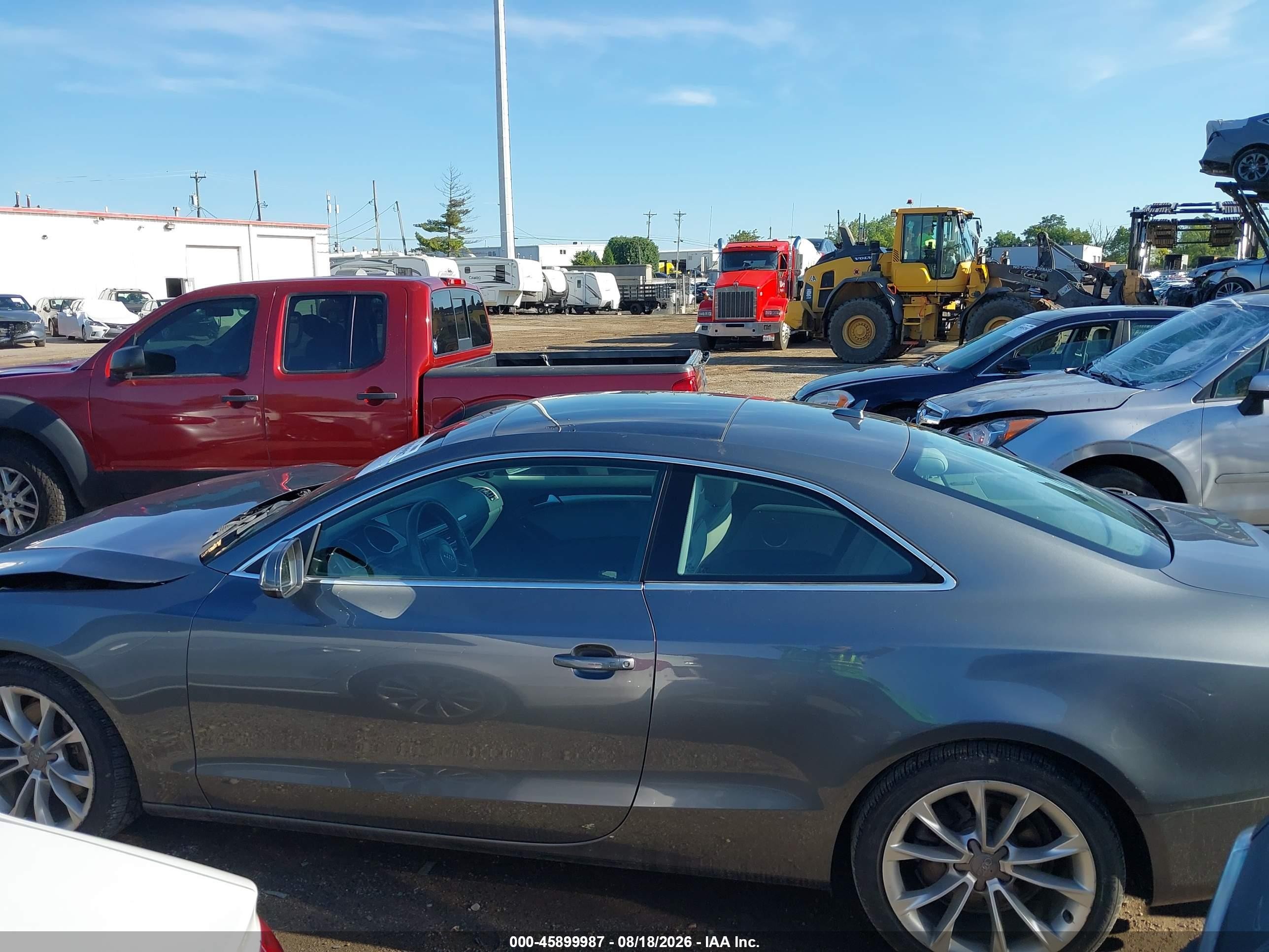 2014 Audi A5 2.0t Premium Gray vin: WAULFAFR2EA075269