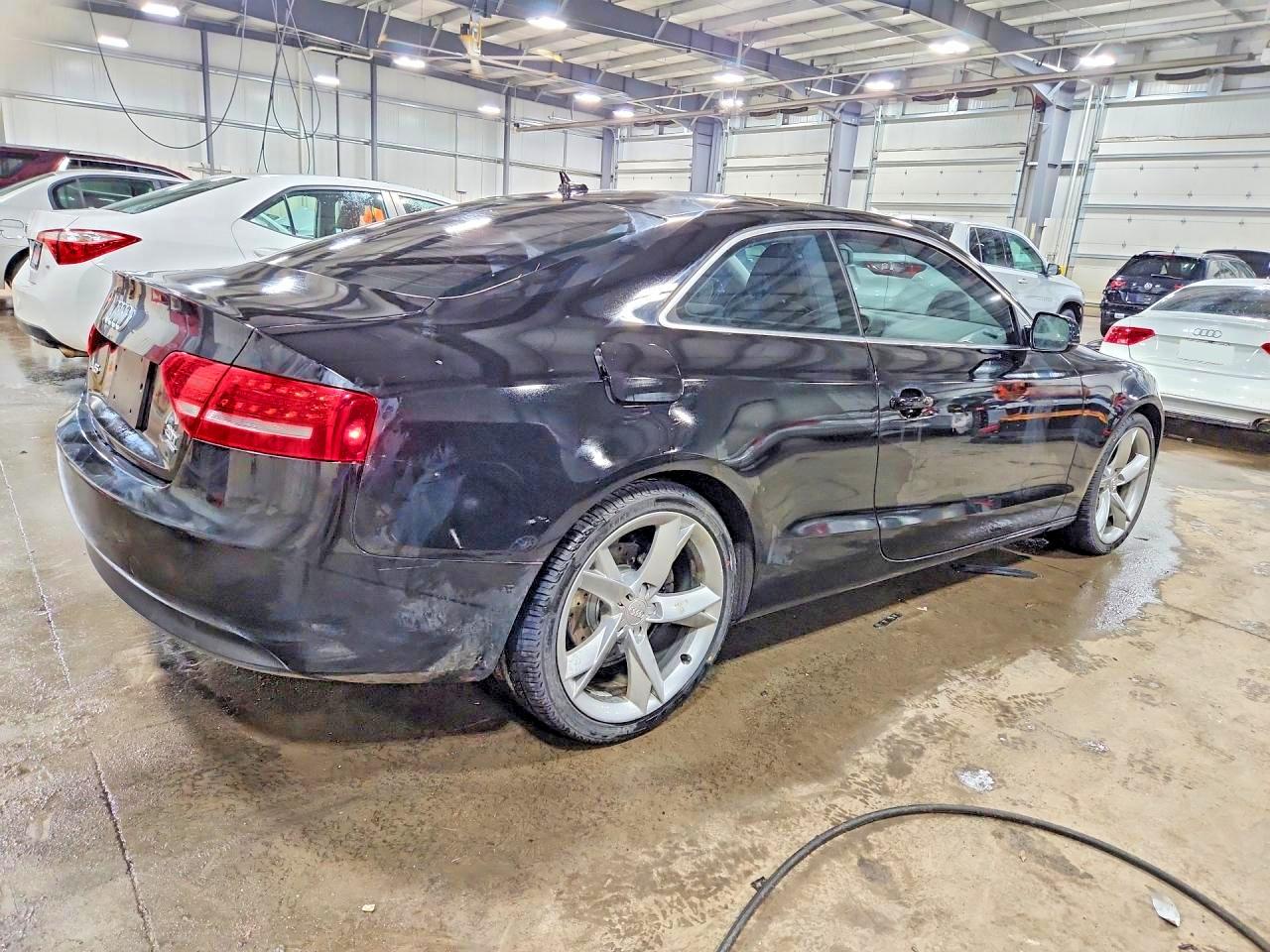 2012 Audi A5 Premium Plus Черный vin: WAULFAFR3CA002456