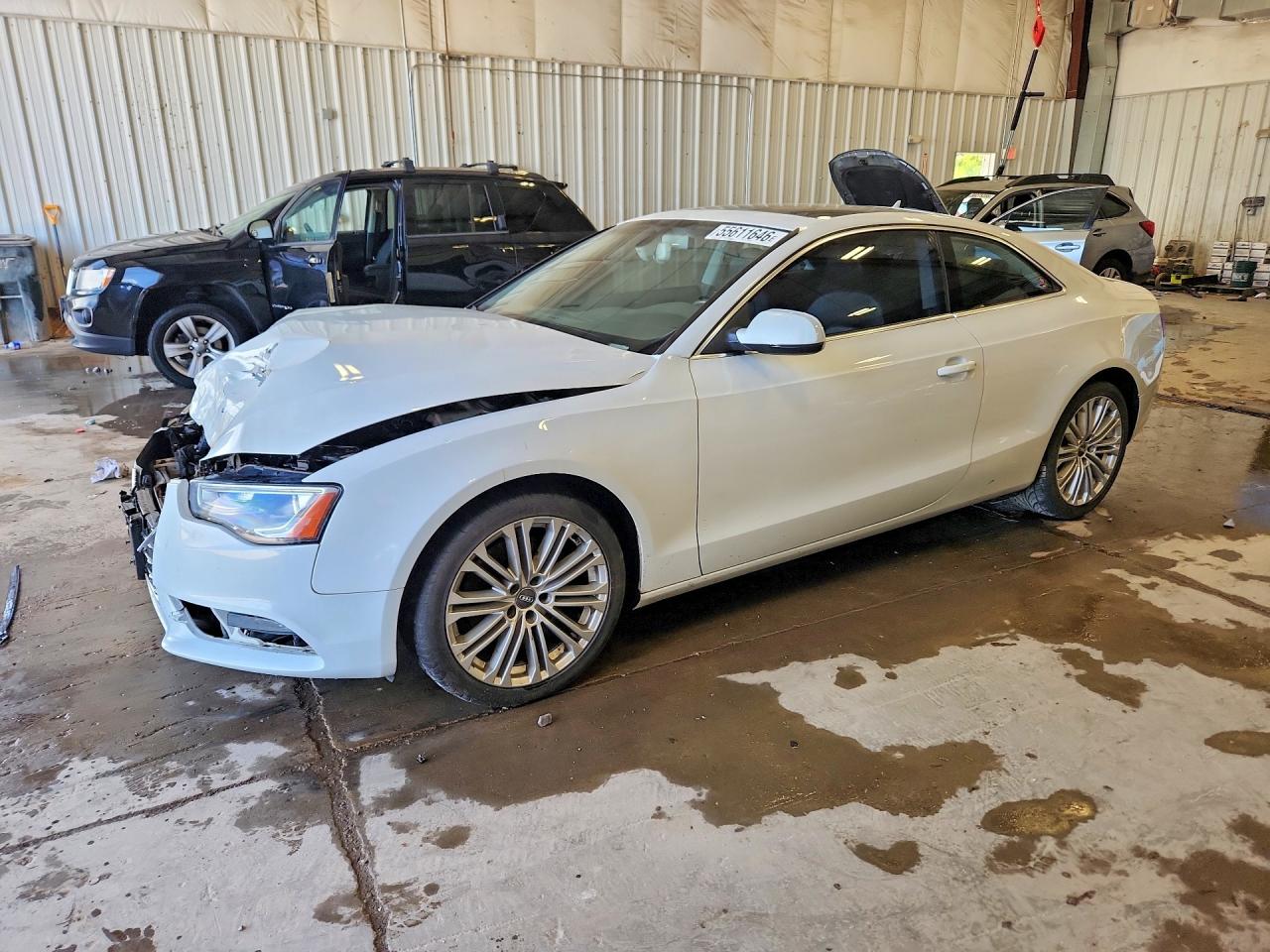 2013 Audi A5 Premium Plus White vin: WAULFAFR3DA054042