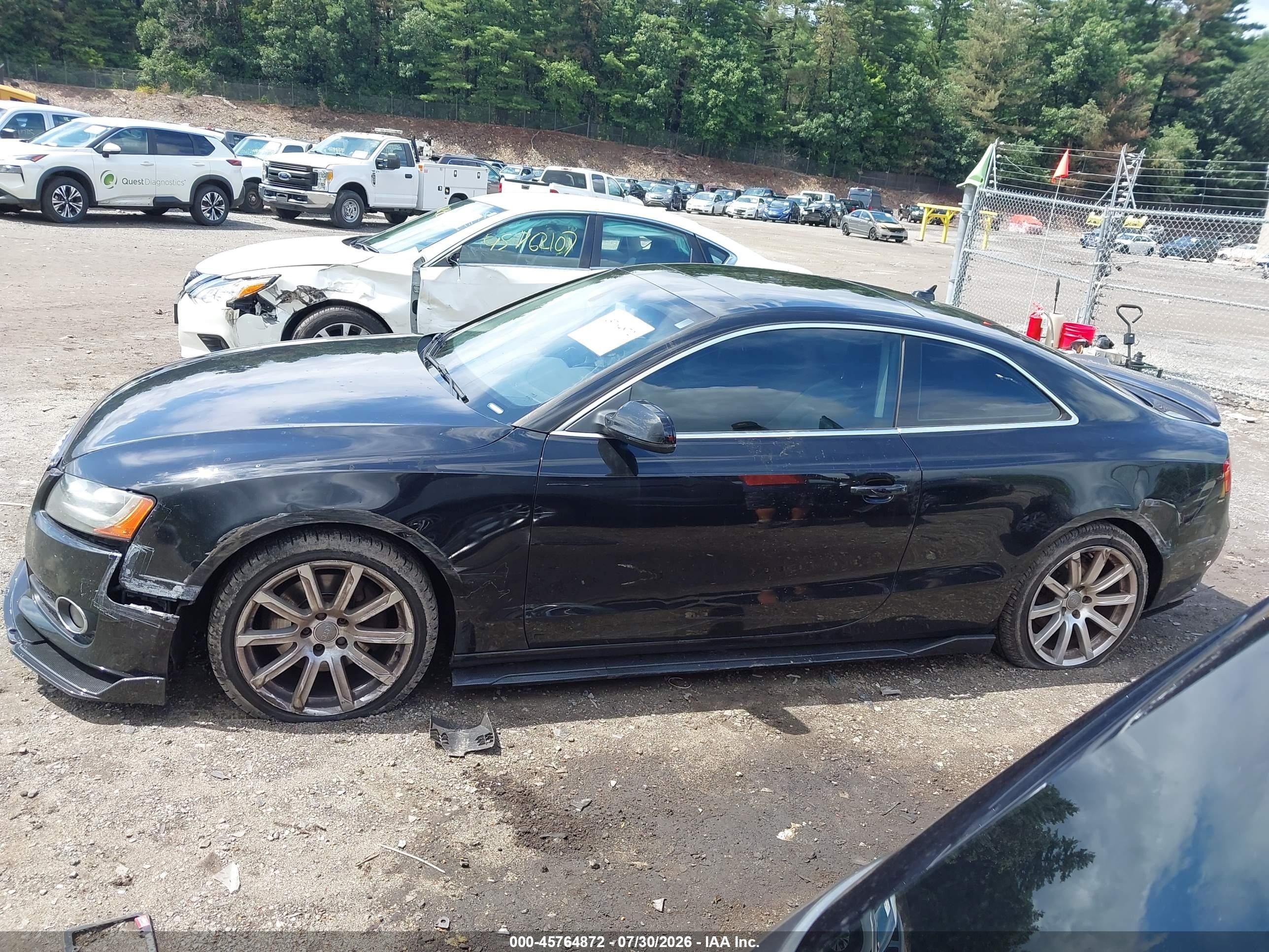 2011 Audi A5 2.0t Premium Черный vin: WAULFAFR4BA081733