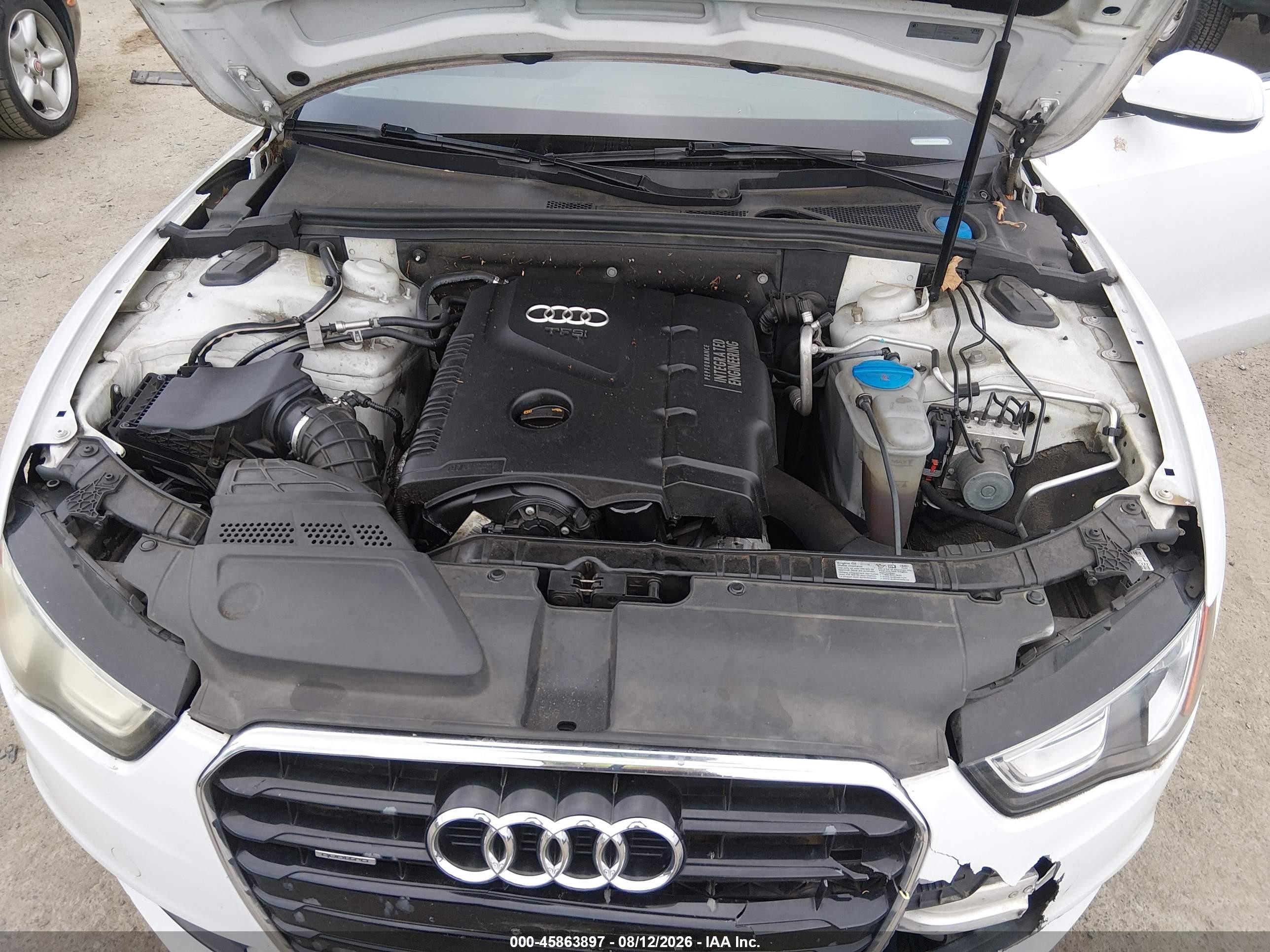 2013 Audi A5 2.0t Premium White vin: WAULFAFR4DA041834
