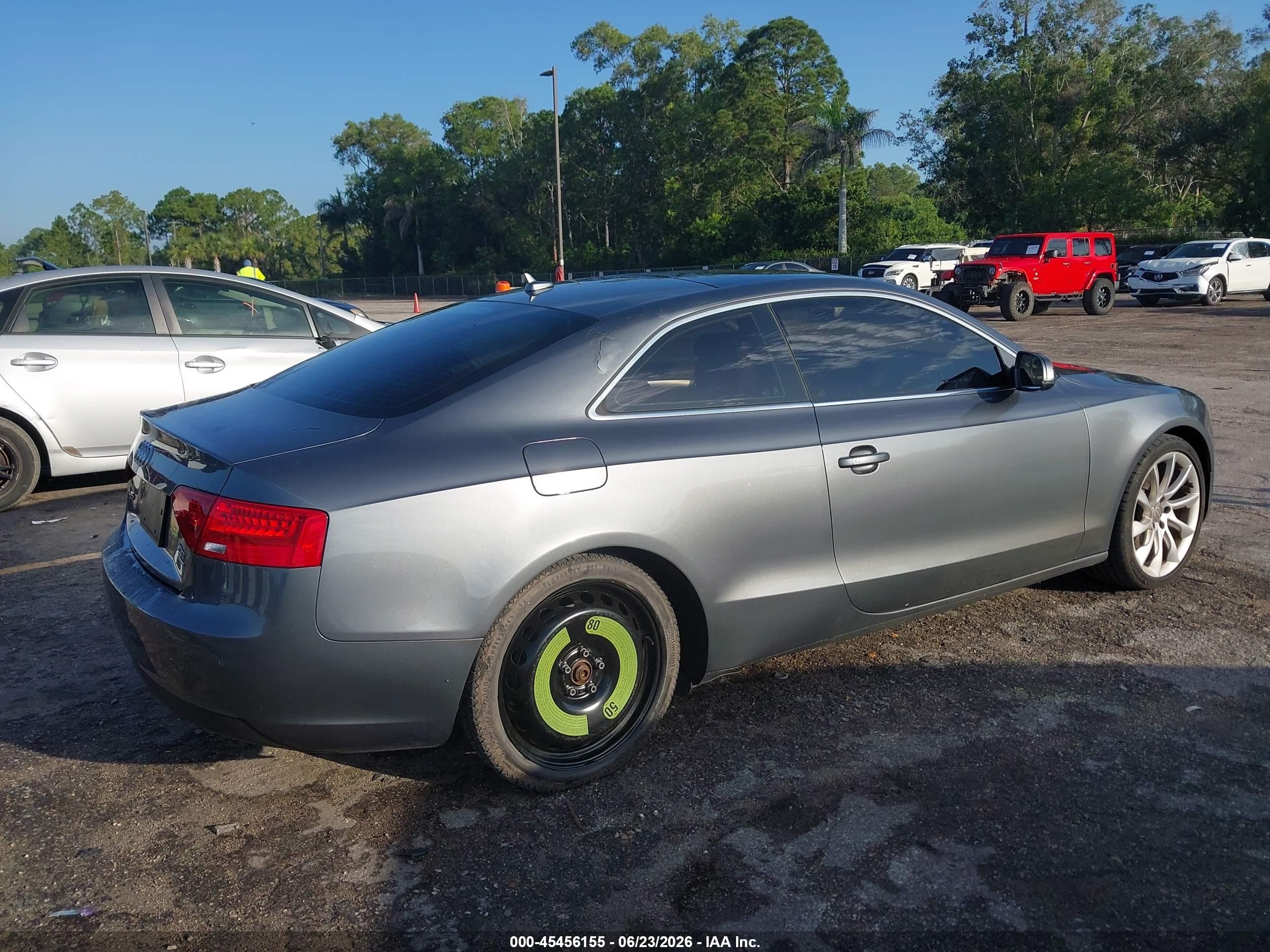 2014 Audi A5 2.0t Premium Gray vin: WAULFAFR4EA014182