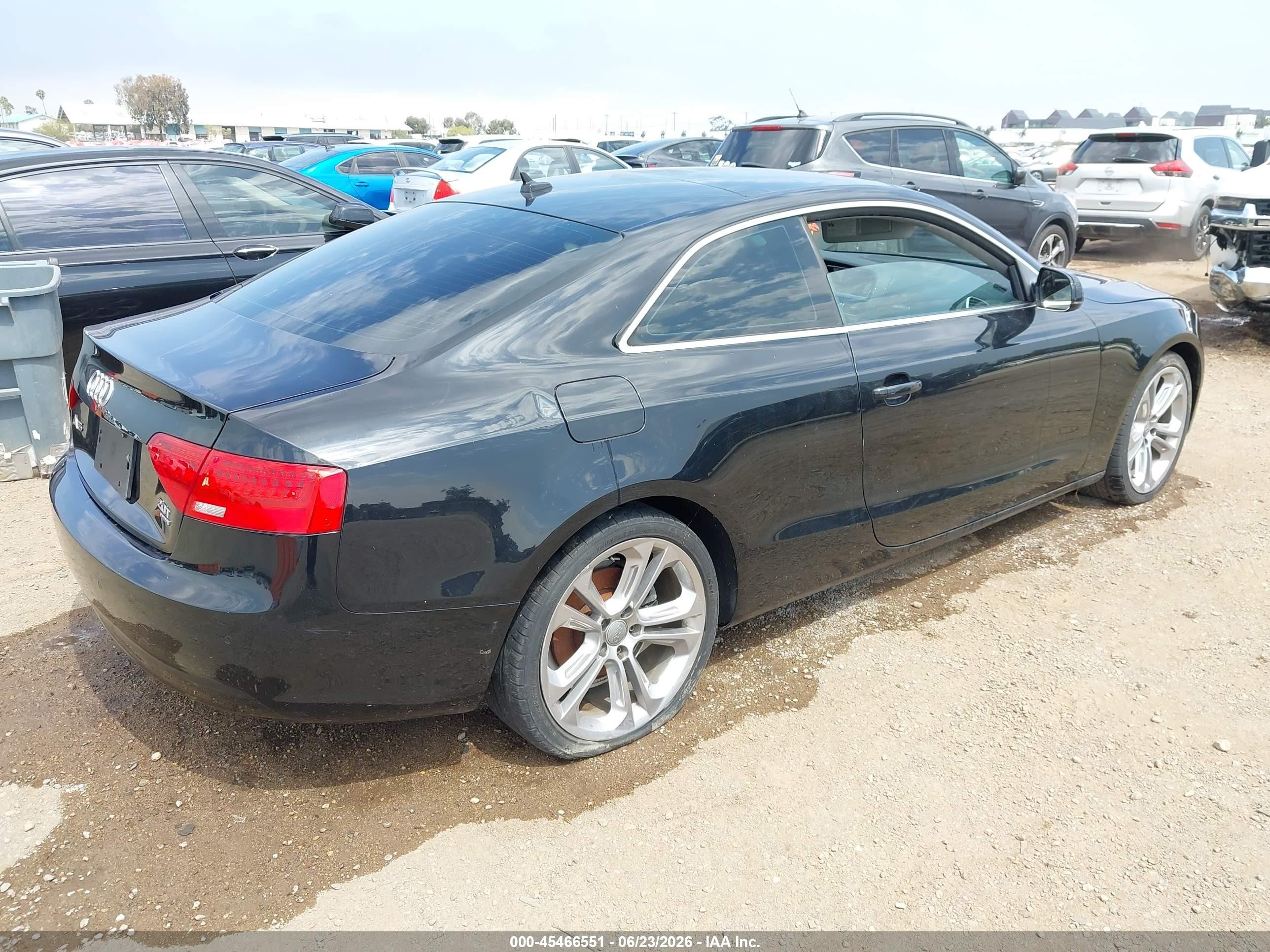 2013 Audi A5 2.0t Premium Black vin: WAULFAFR5DA031684