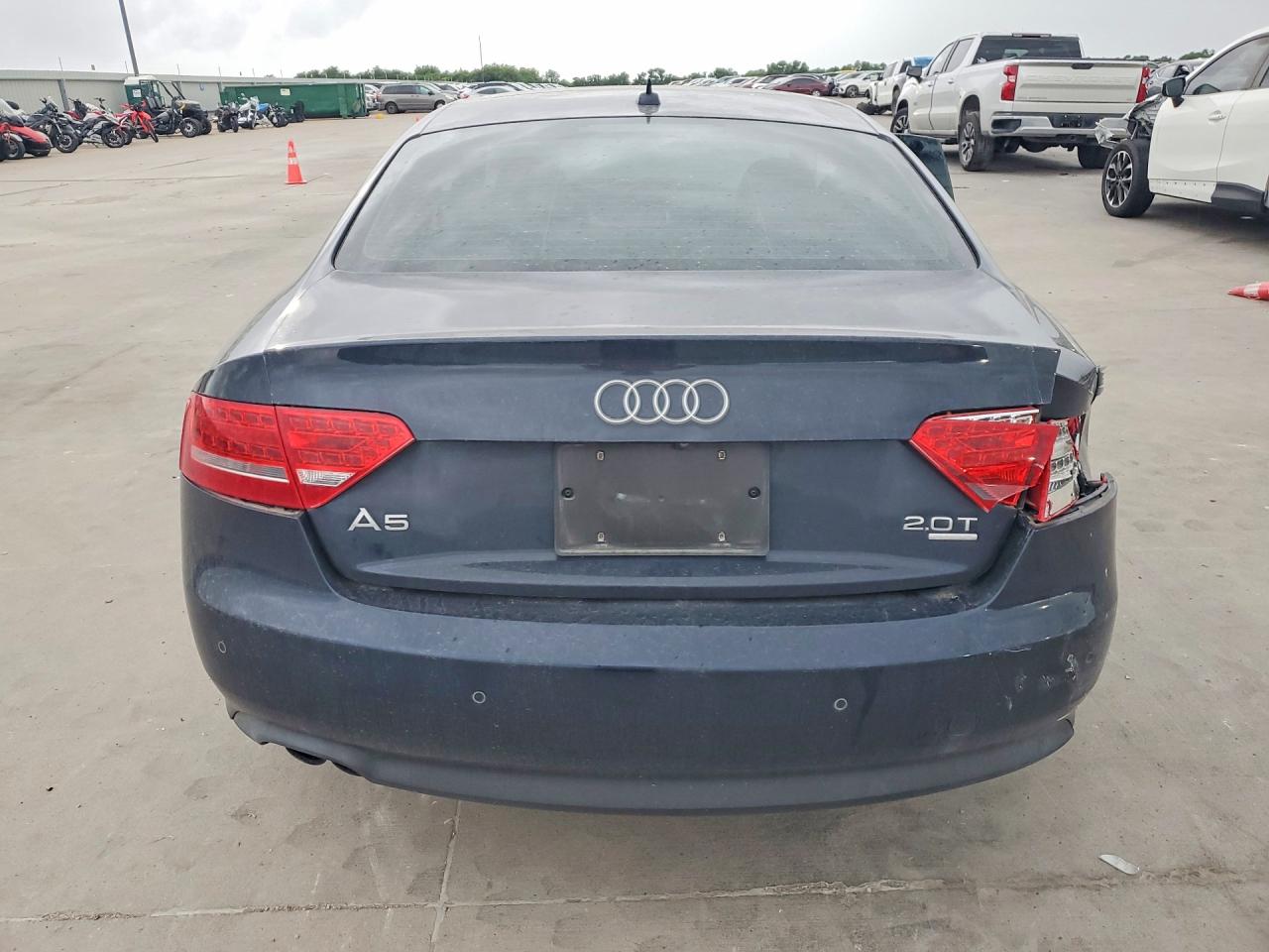 2010 Audi A5 Premium Plus Charcoal vin: WAULFAFR6AA079612