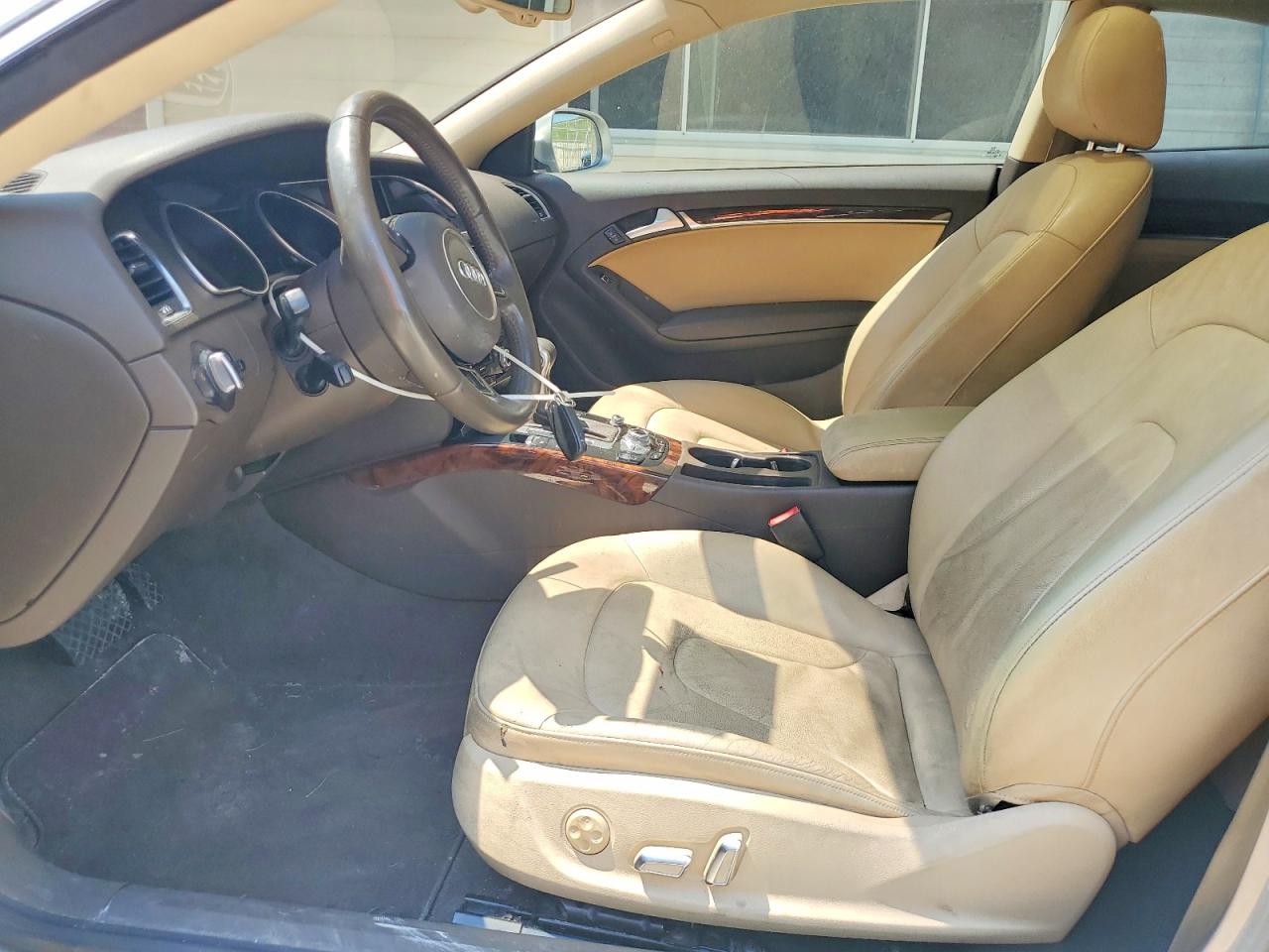 2013 Audi A5 Premium Plus Silver vin: WAULFAFR6DA008785