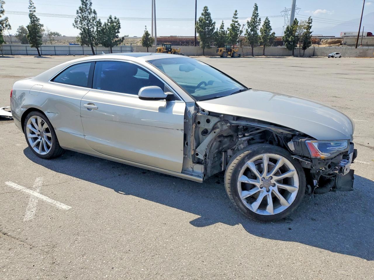 2013 Audi A5 Premium Plus Серебряный vin: WAULFAFR6DA031533