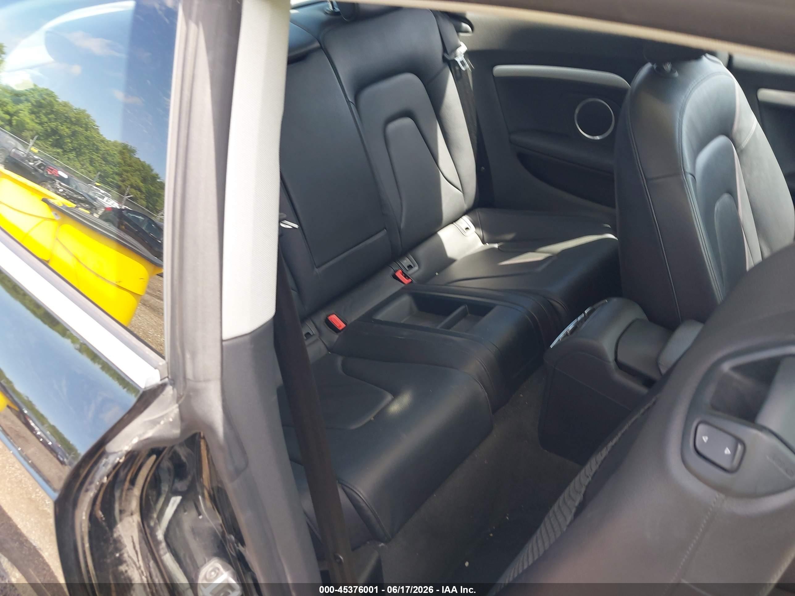 2014 Audi A5 2.0t Premium Black vin: WAULFAFR6EA024888