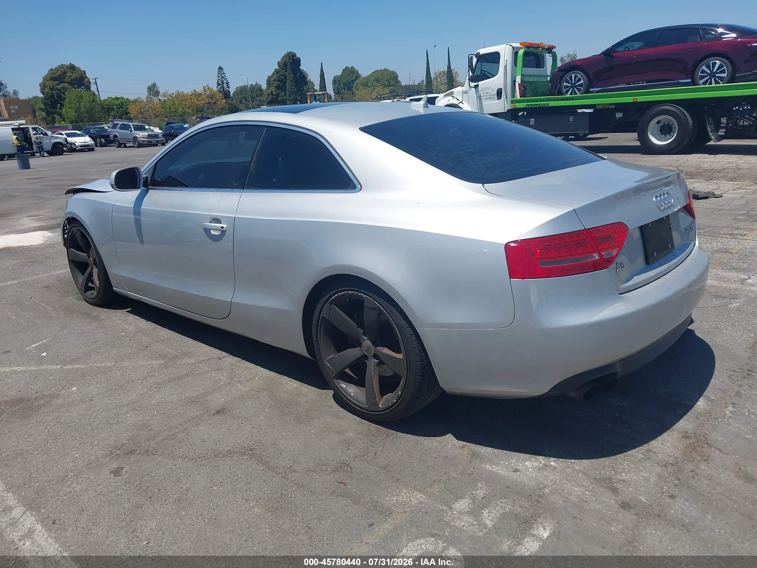 2010 Audi A5 2.0t Premium Silver vin: WAULFAFR7AA016664