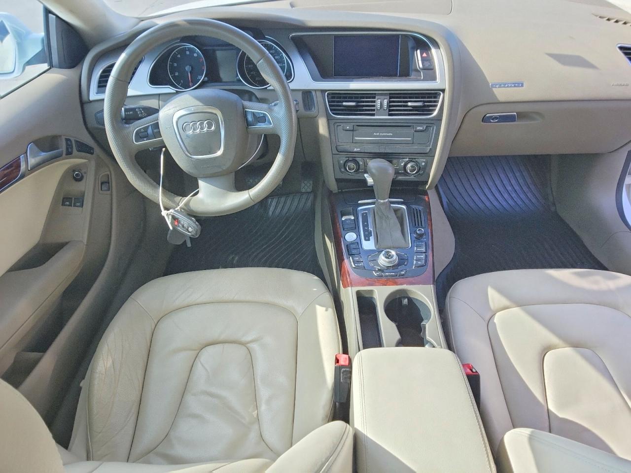 2012 Audi A5 Premium Plus White vin: WAULFAFR7CA042992