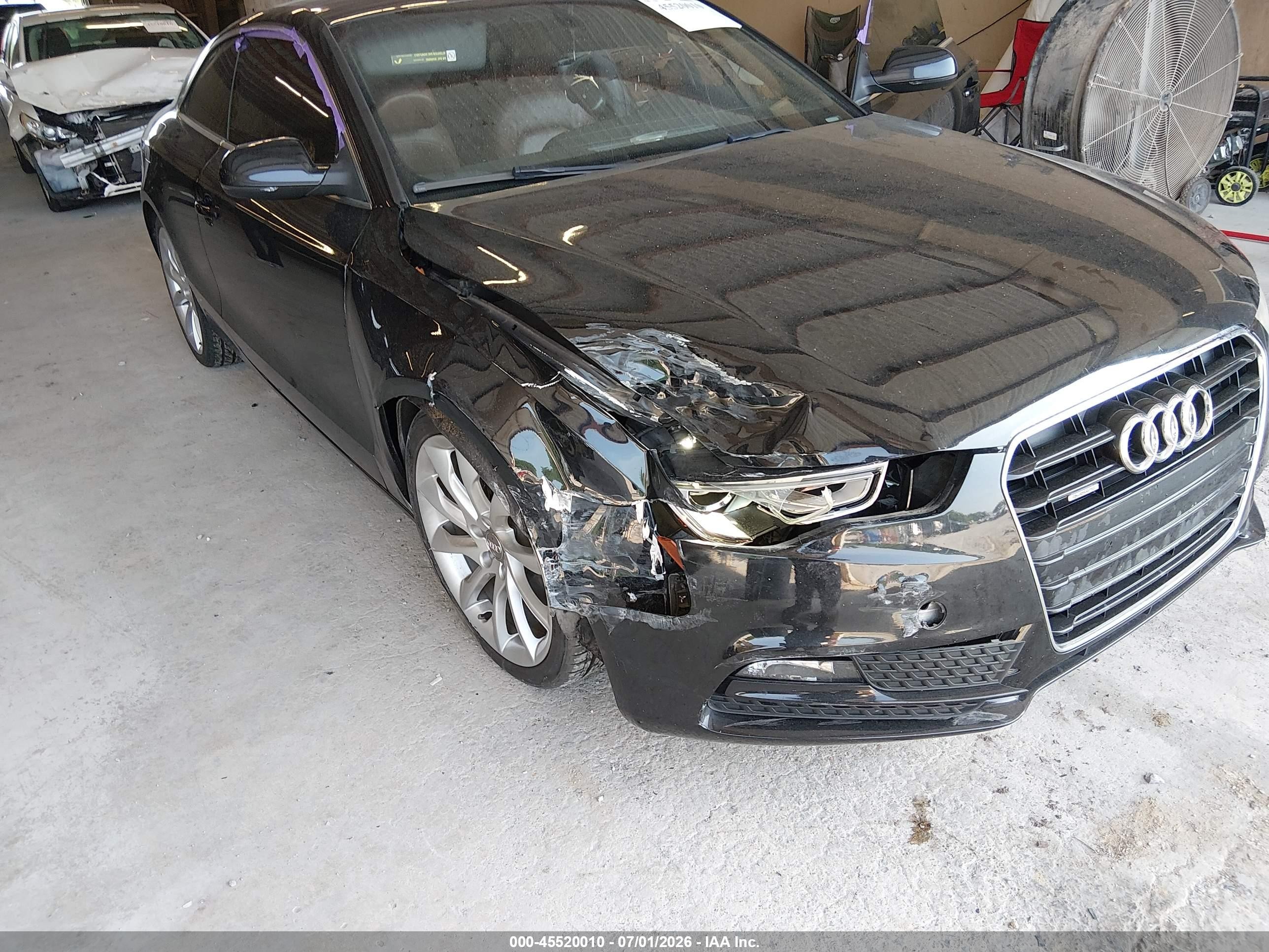 2013 Audi A5 2.0t Premium Black vin: WAULFAFR7DA057400