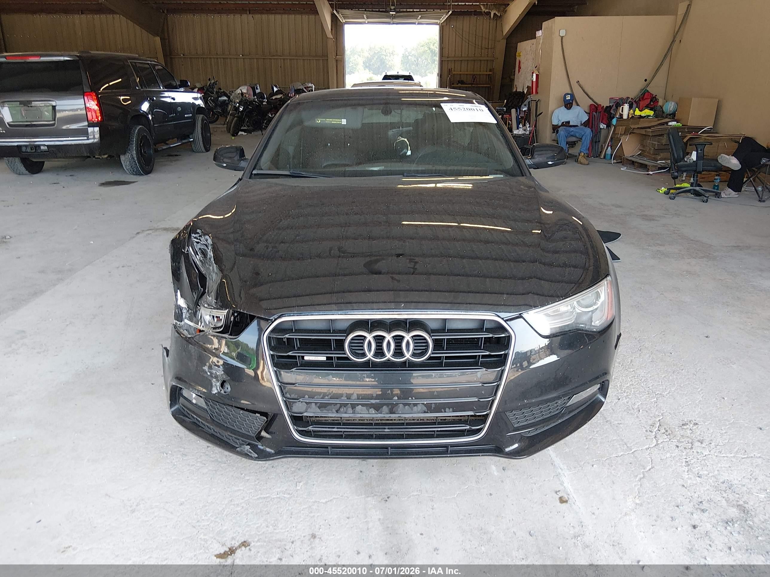 2013 Audi A5 2.0t Premium Black vin: WAULFAFR7DA057400