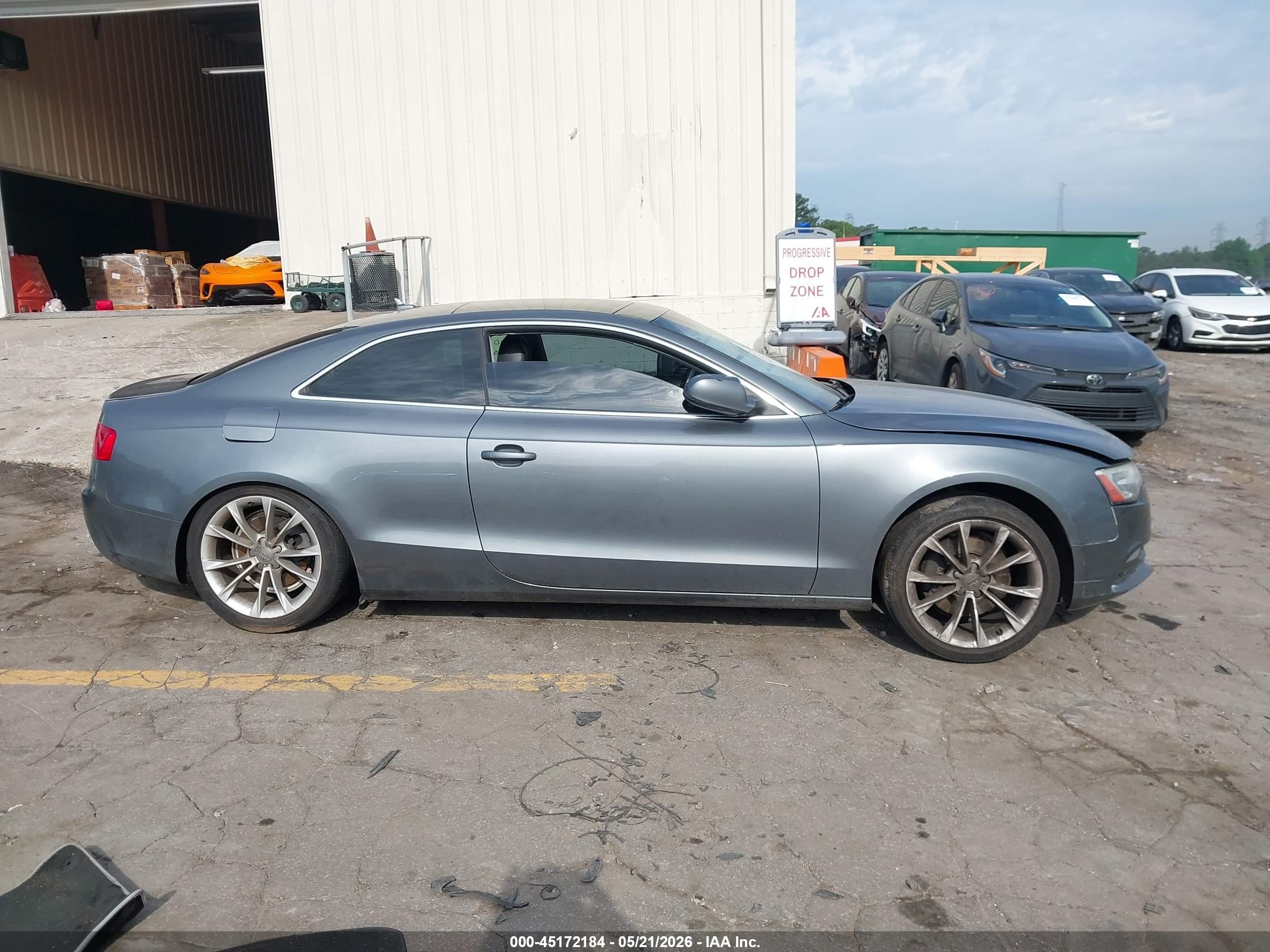 2013 Audi A5 2.0t Premium Gray vin: WAULFAFR8DA002311
