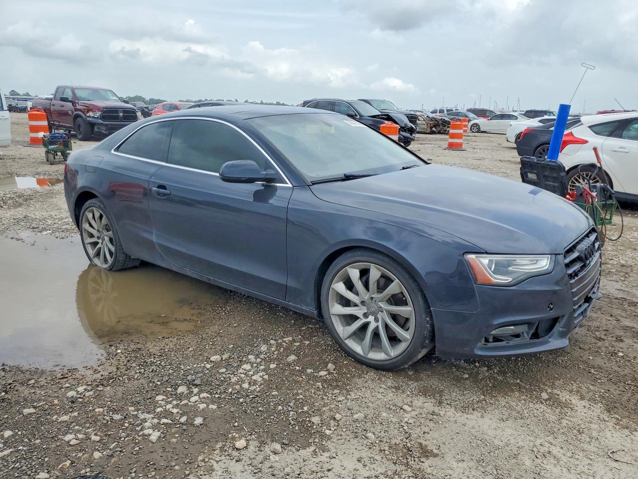 2014 Audi A5 Premium Plus Charcoal vin: WAULFAFR8EA009809