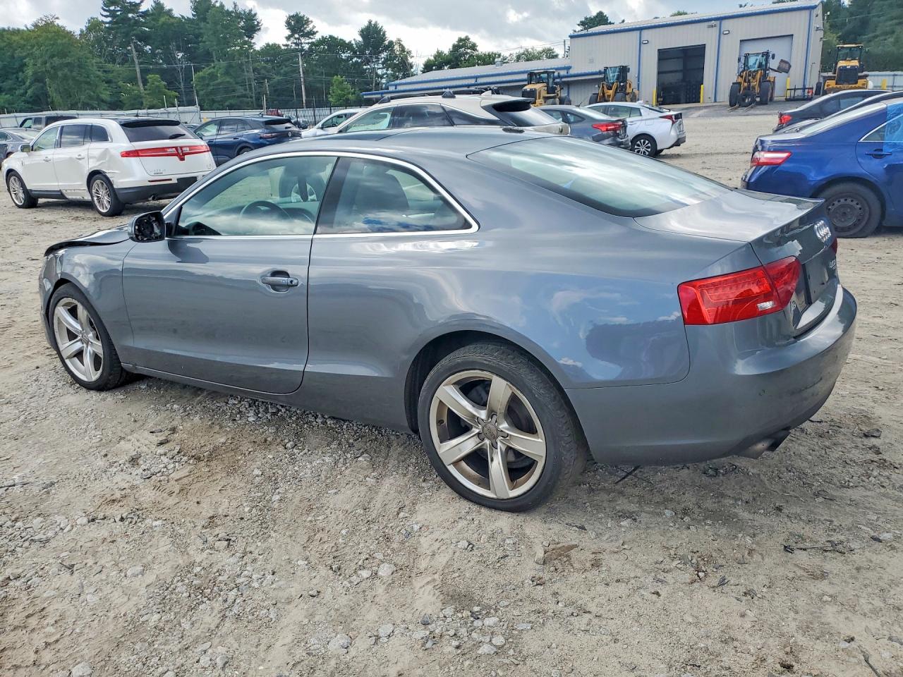 2013 Audi A5 Premium Plus Gray vin: WAULFAFR9DA077342