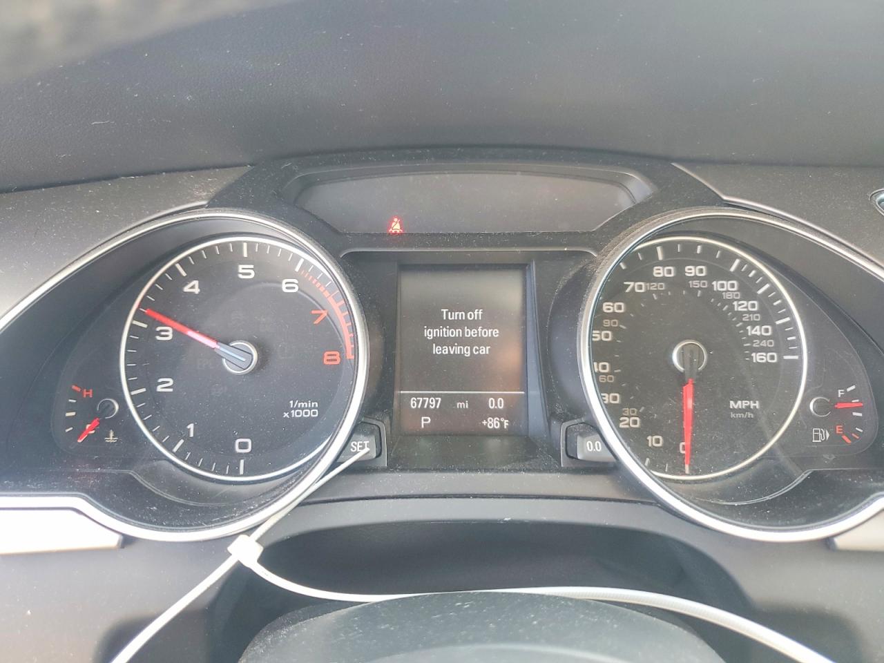 2014 Audi A5 Premium Plus Черный vin: WAULFAFR9EA031947