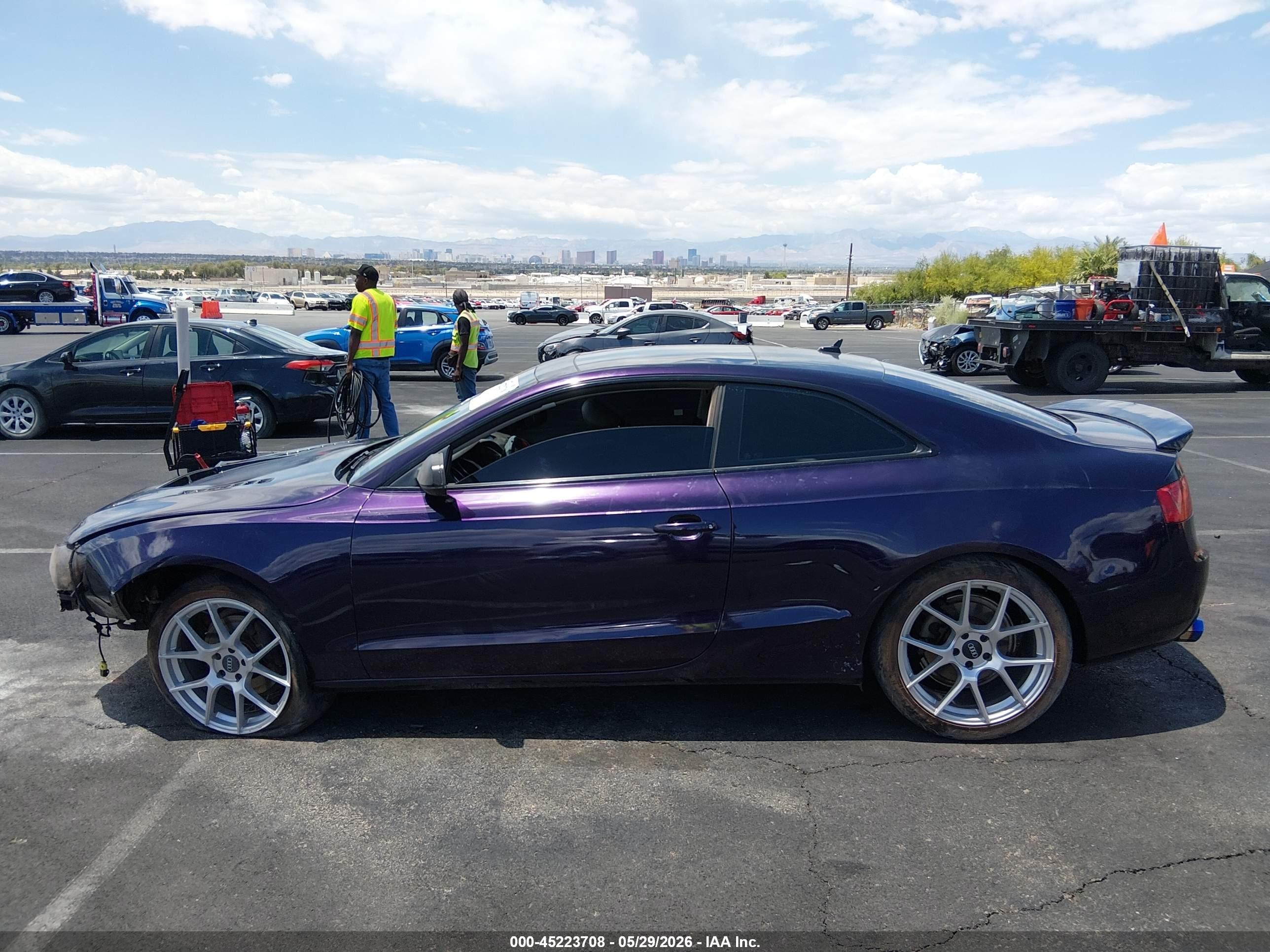 2013 Audi A5 2.0t Premium Purple vin: WAULFAFRXDA037593