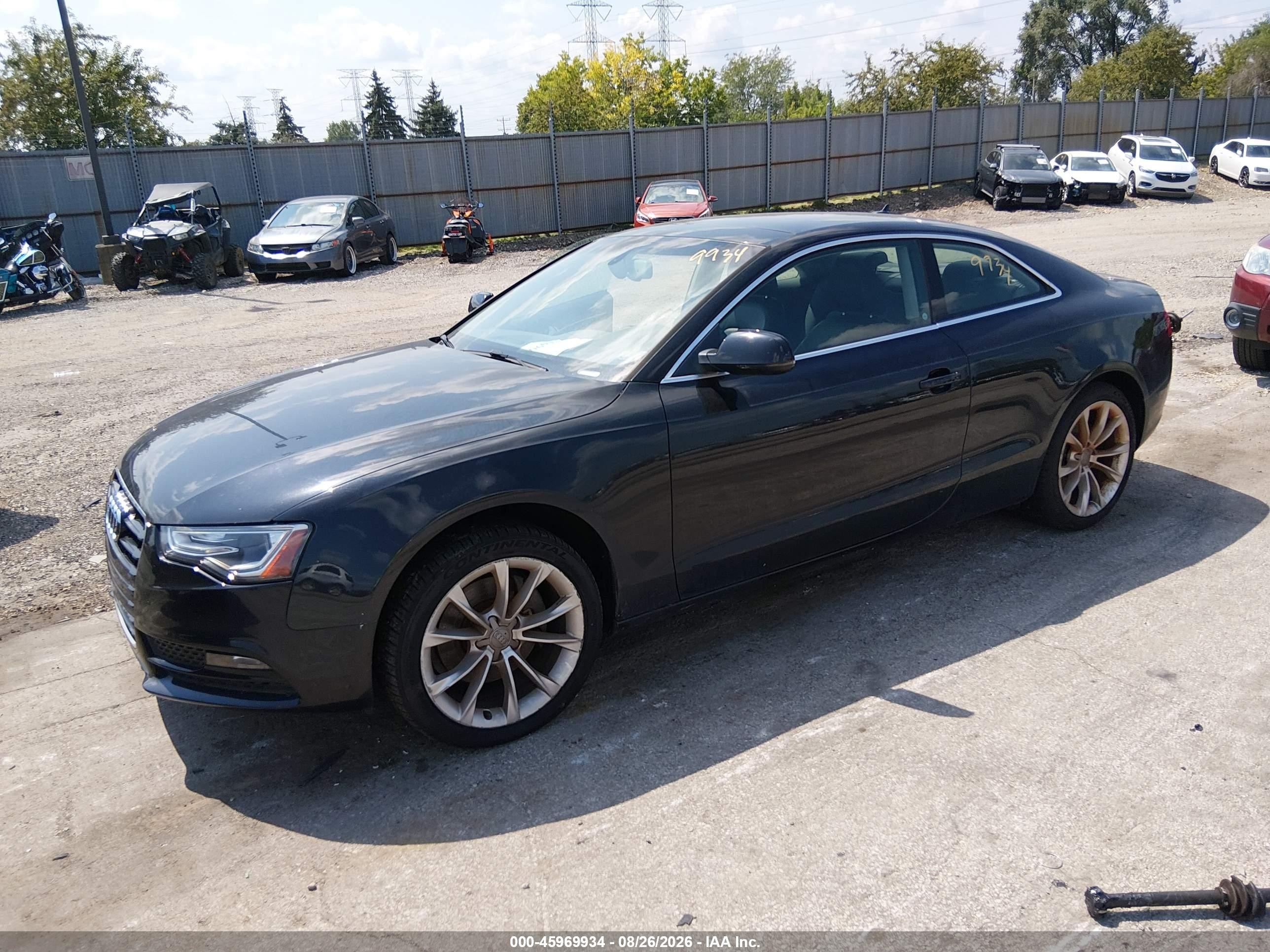 2013 Audi A5 2.0t Premium Black vin: WAULFAFRXDA080508
