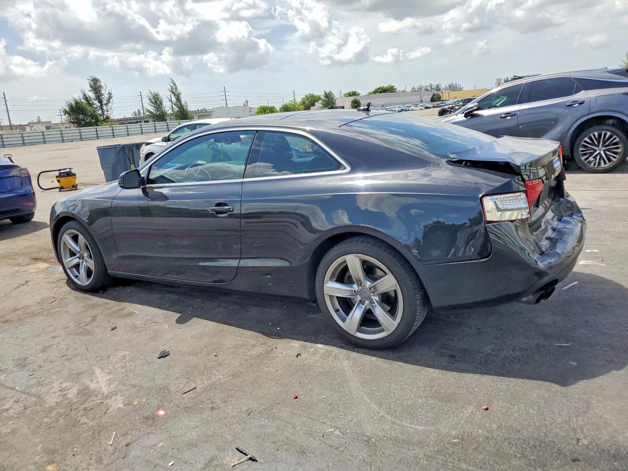2014 Audi A5 Premium Plus Black vin: WAULFAFRXEA005017