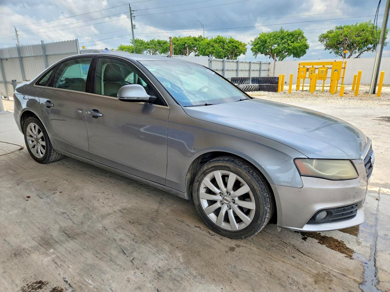 2009 Audi A4 3.2 Quattro Silver vin: WAULK98K89N034475
