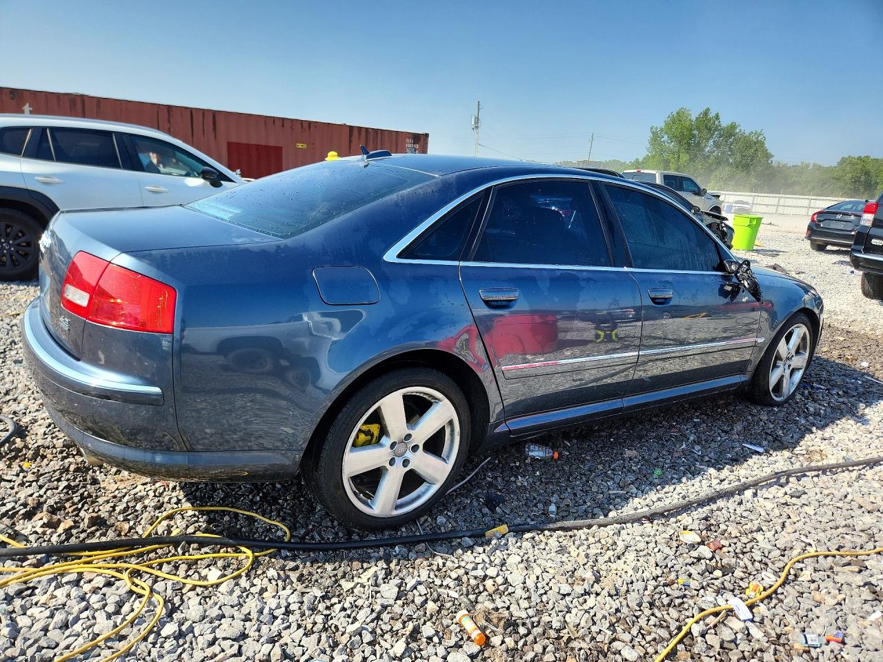 2005 Audi A8 4.2 Quattro Blue vin: WAULL44E05N013372