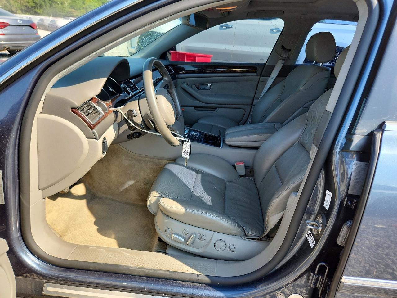 2005 Audi A8 4.2 Quattro Blue vin: WAULL44E05N013372