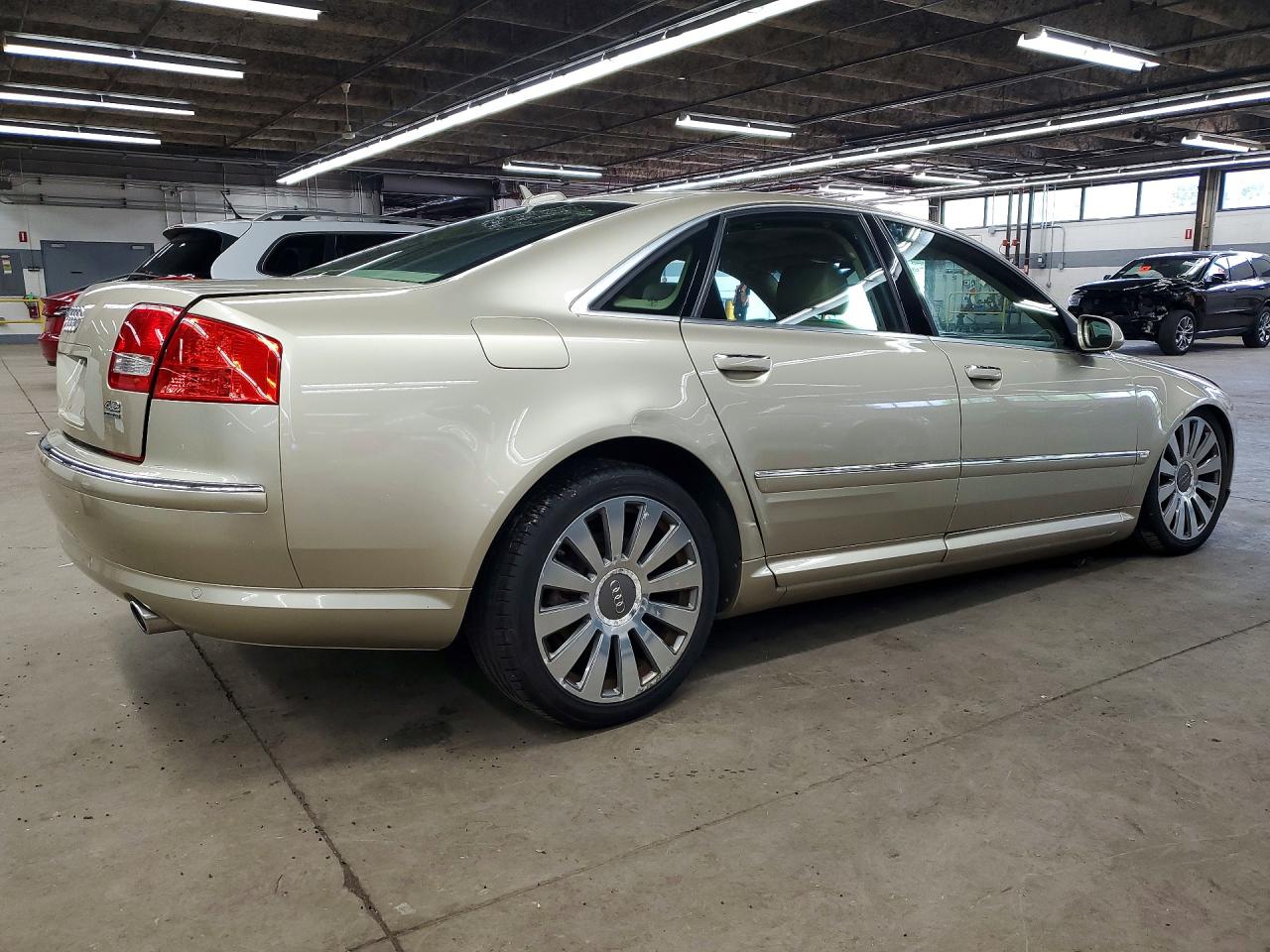 2006 Audi A8 4.2 Quattro Gold vin: WAULL44E26N015495